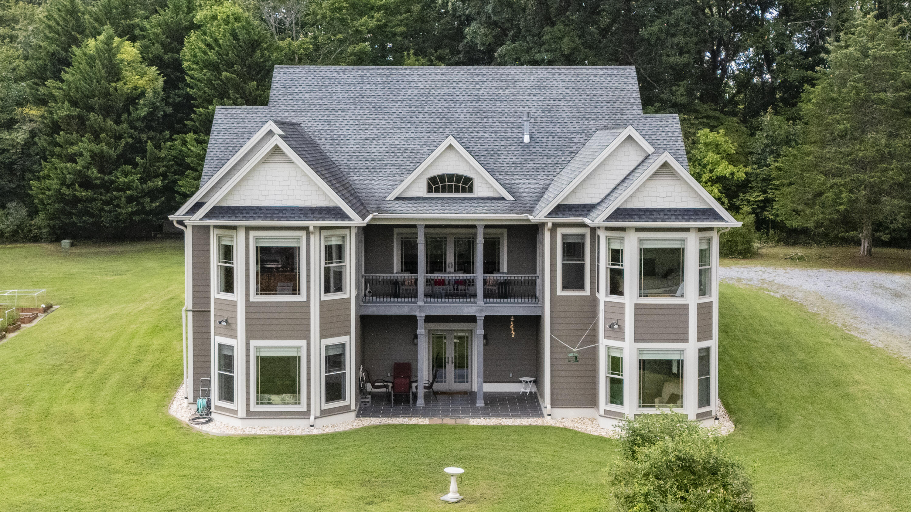 251 Alpine Dr