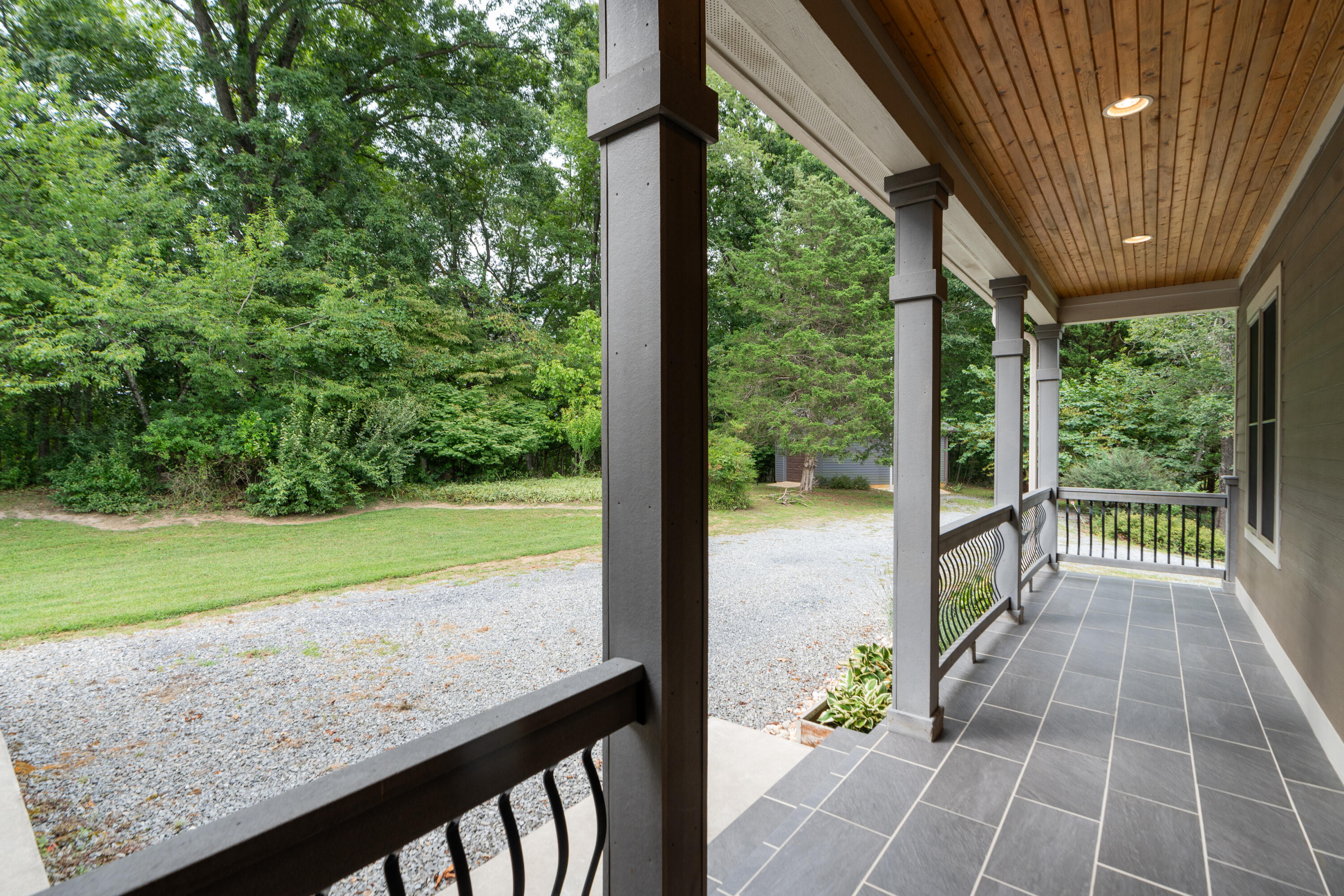 251 Alpine Dr