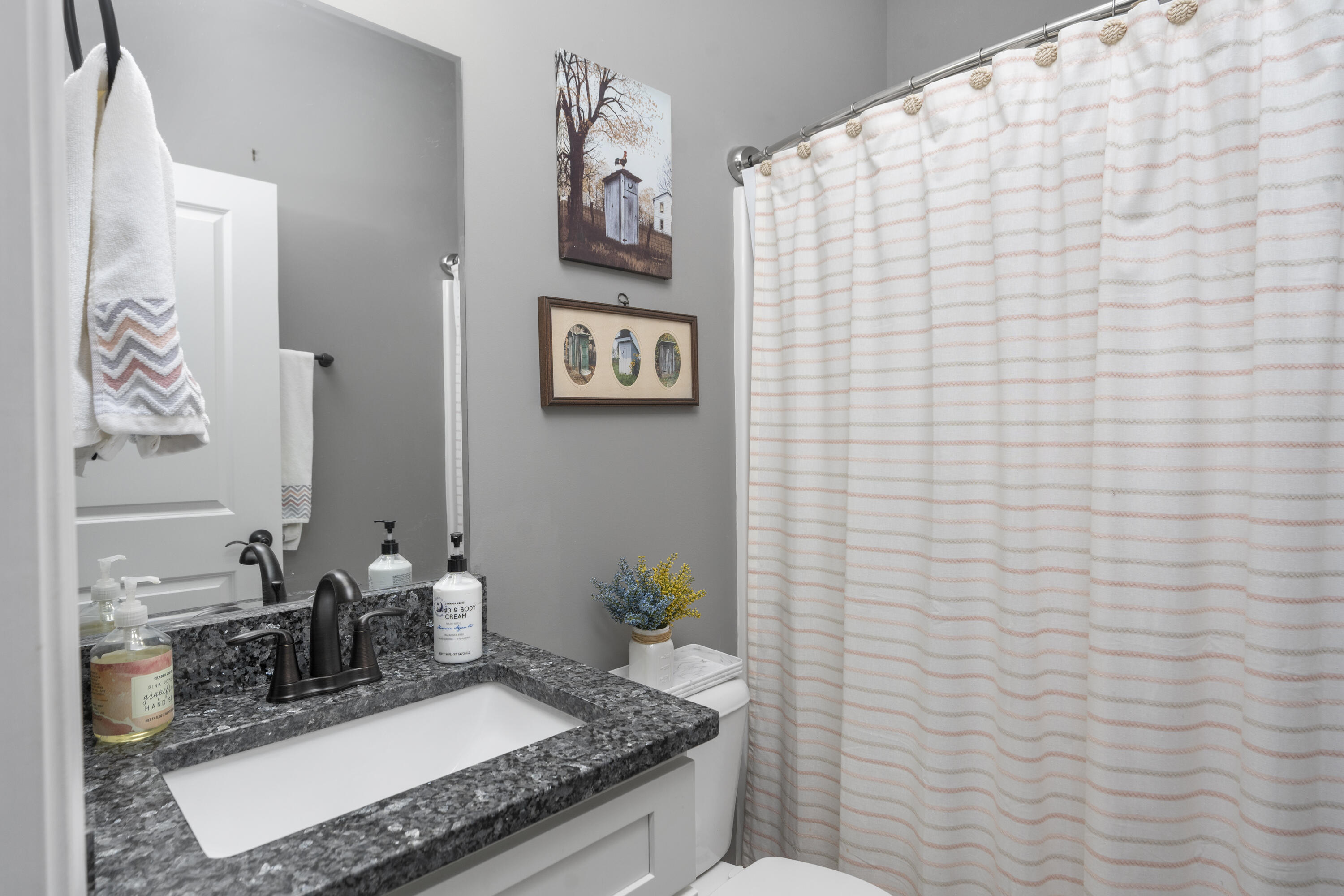 290 Thoroughbred Cir