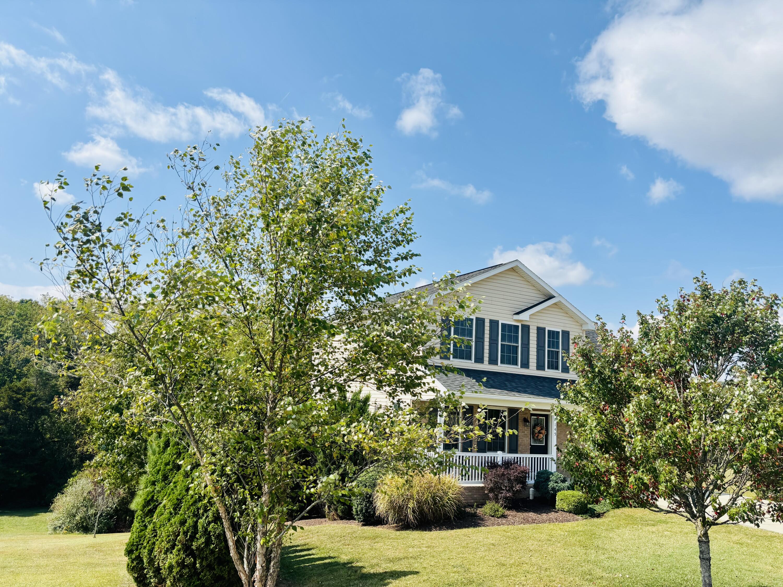 145 Thoroughbred Cir