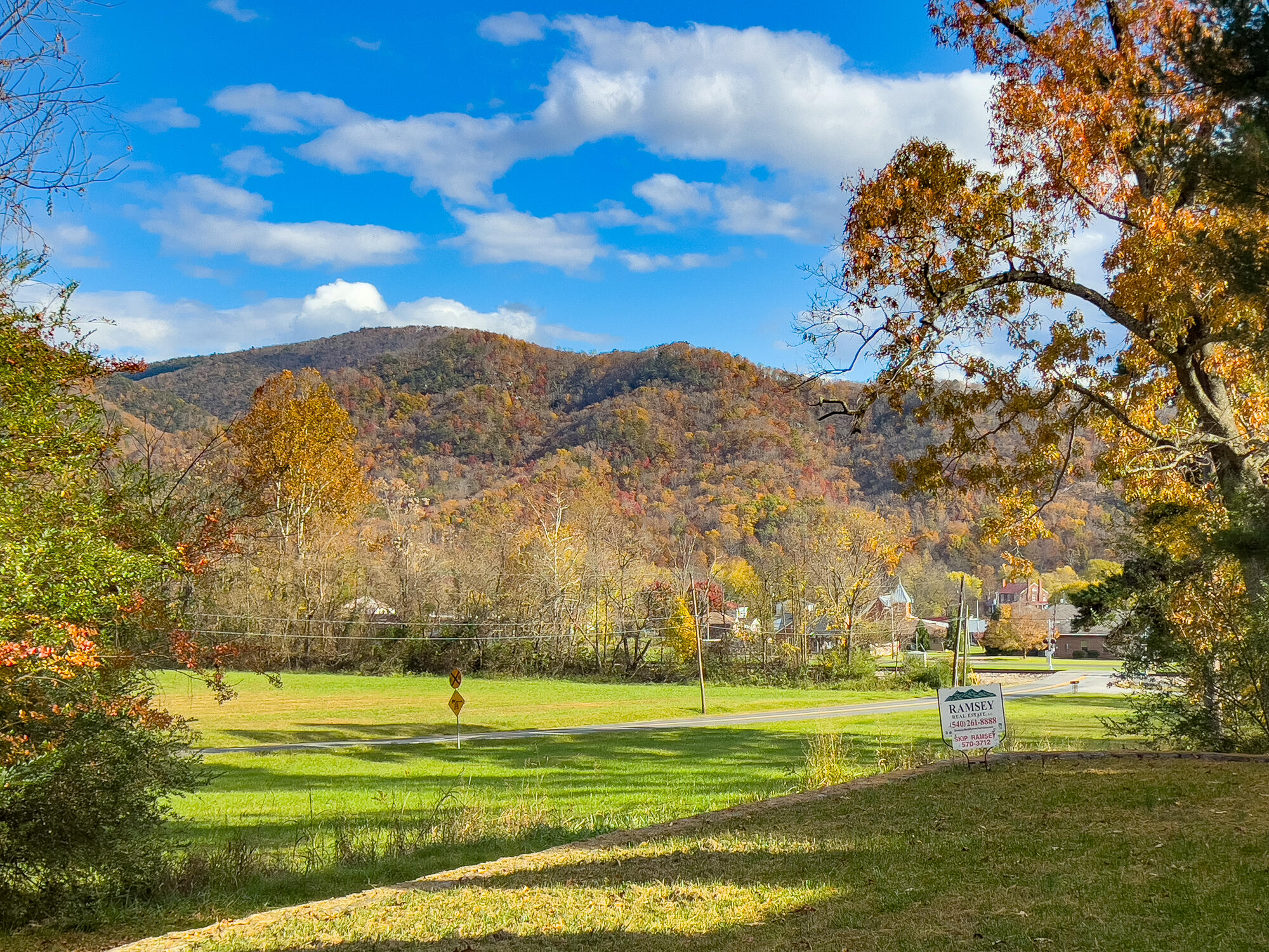 1451 Kelvin Grove Rd