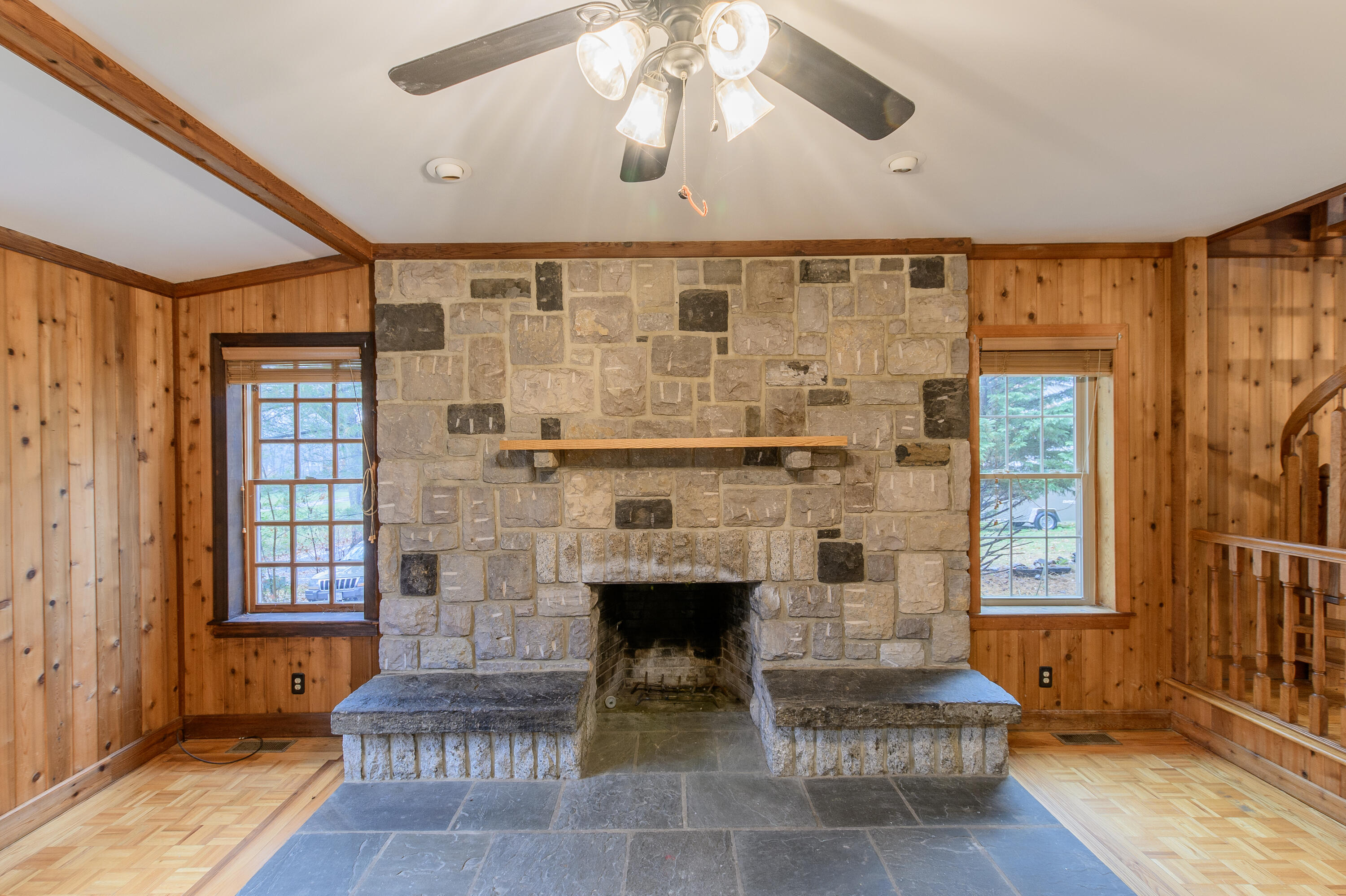 1451 Kelvin Grove Rd