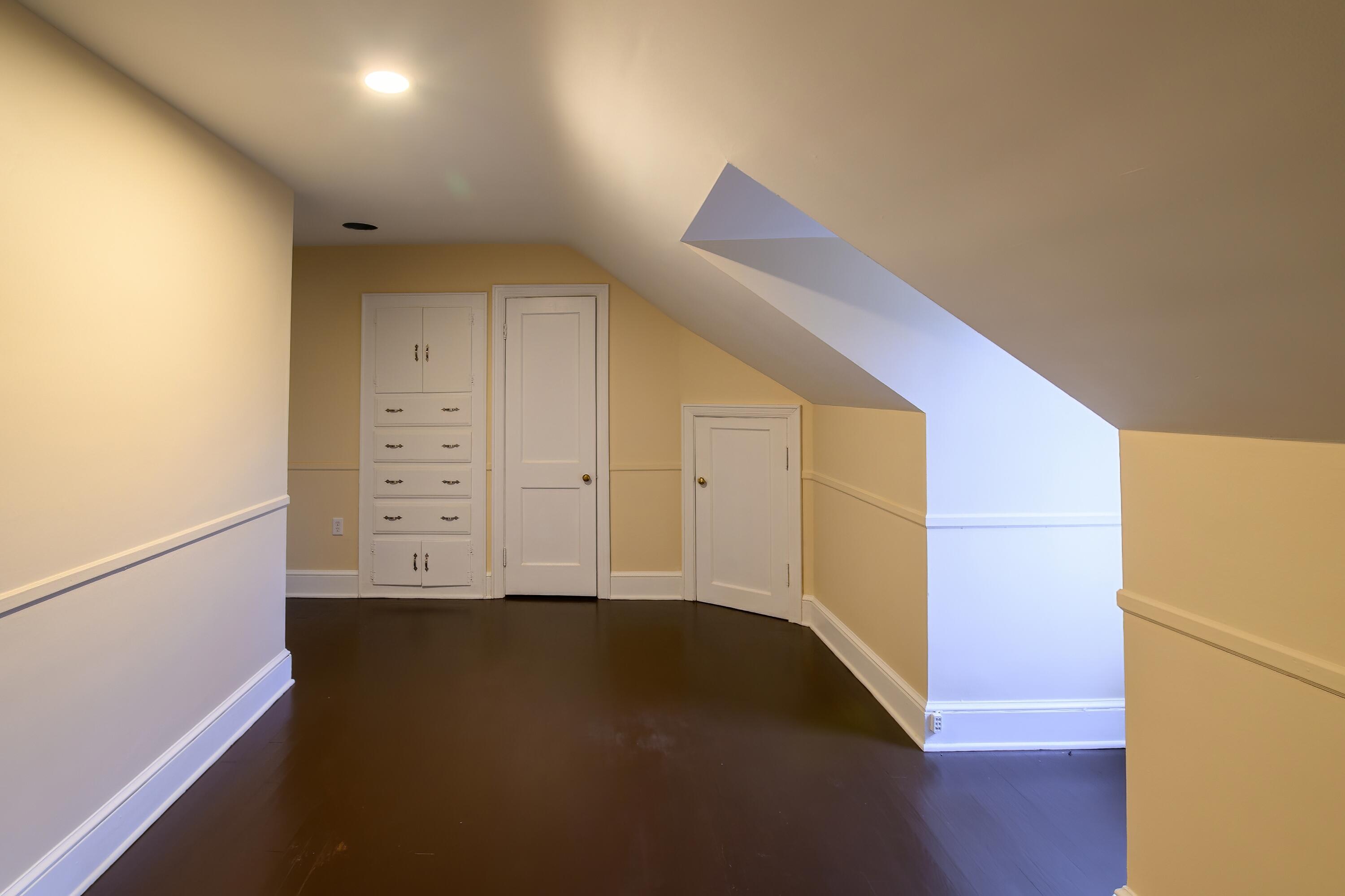 1451 Kelvin Grove Rd