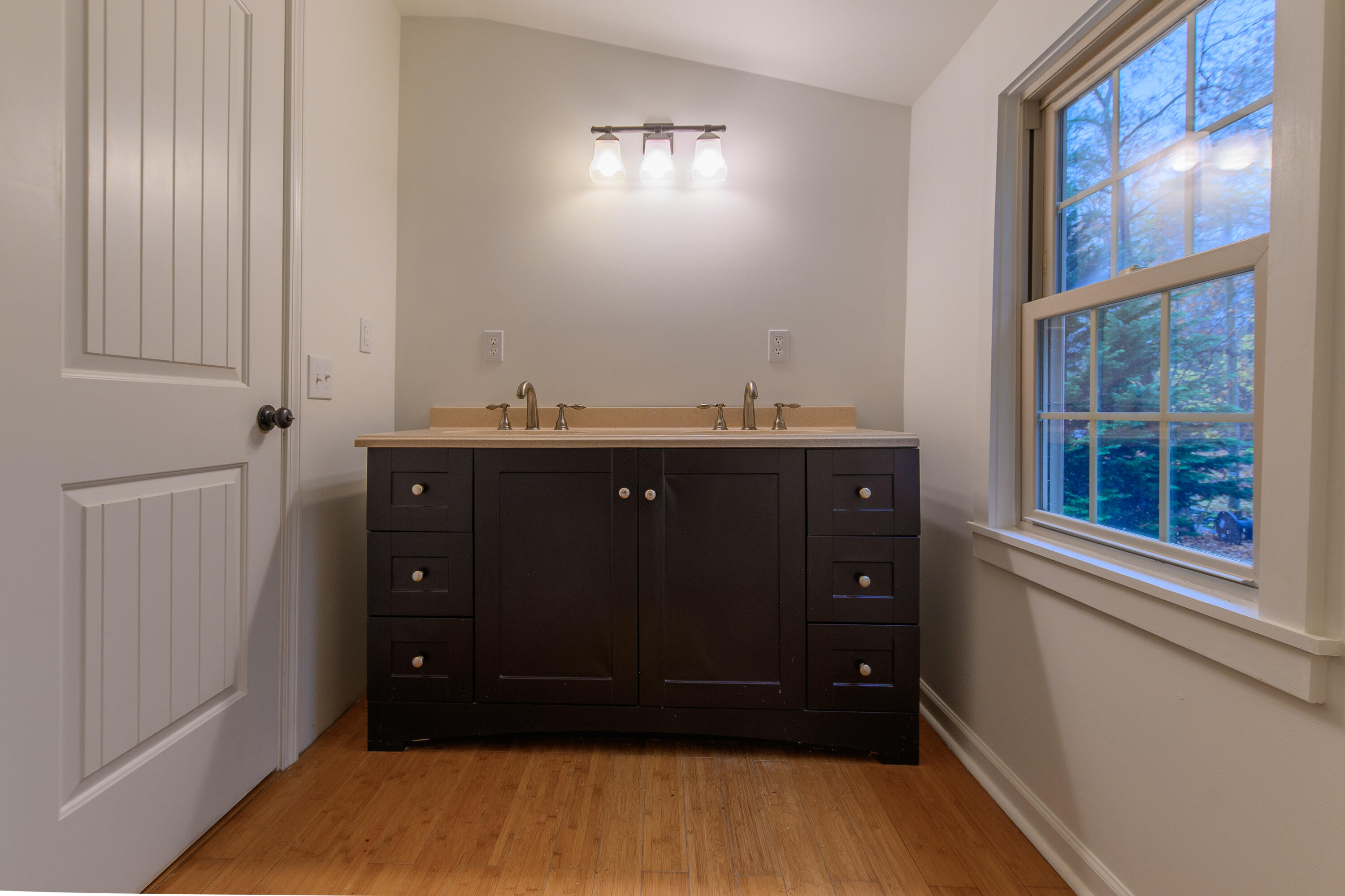 1451 Kelvin Grove Rd