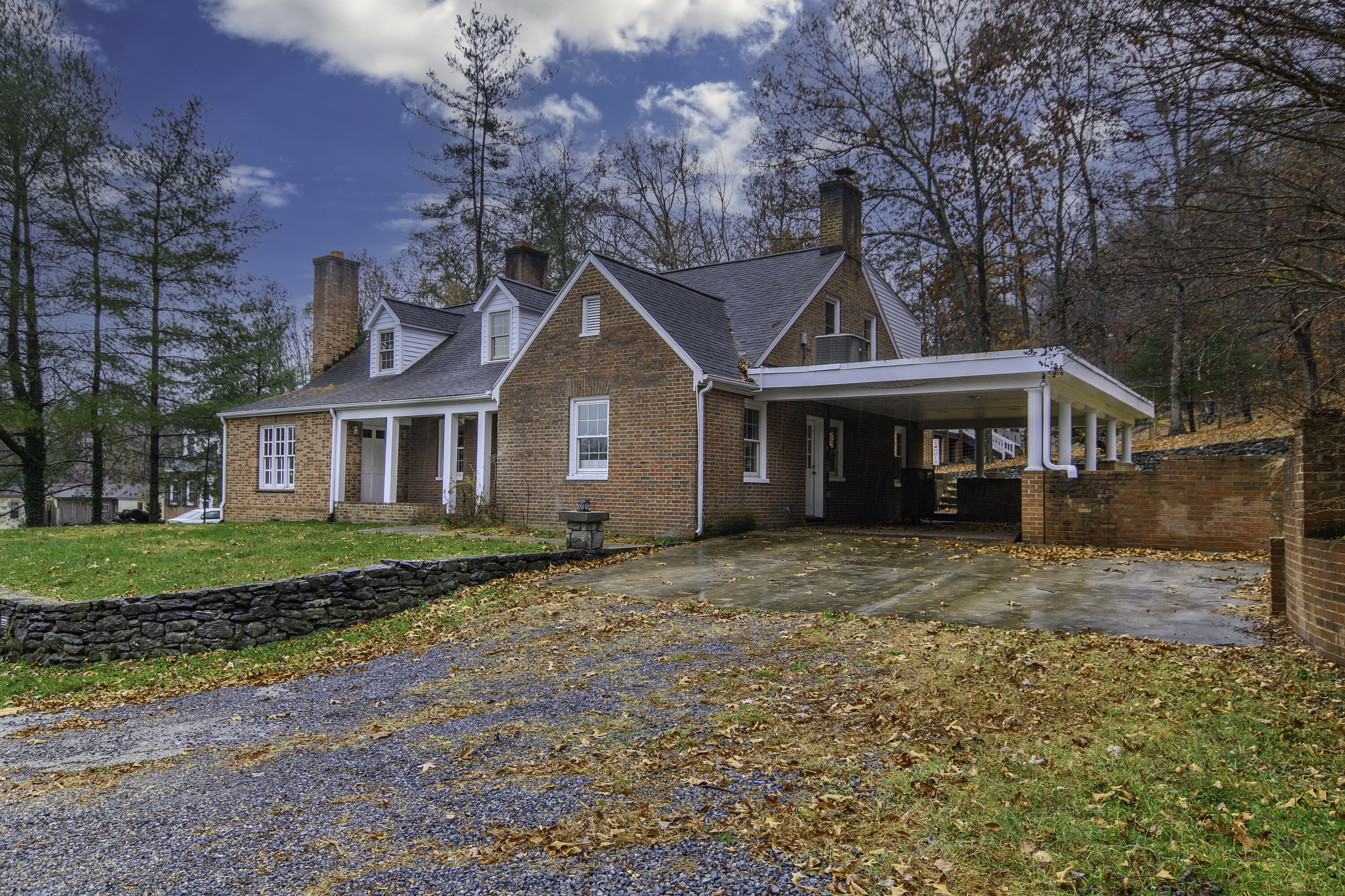 1451 Kelvin Grove Rd