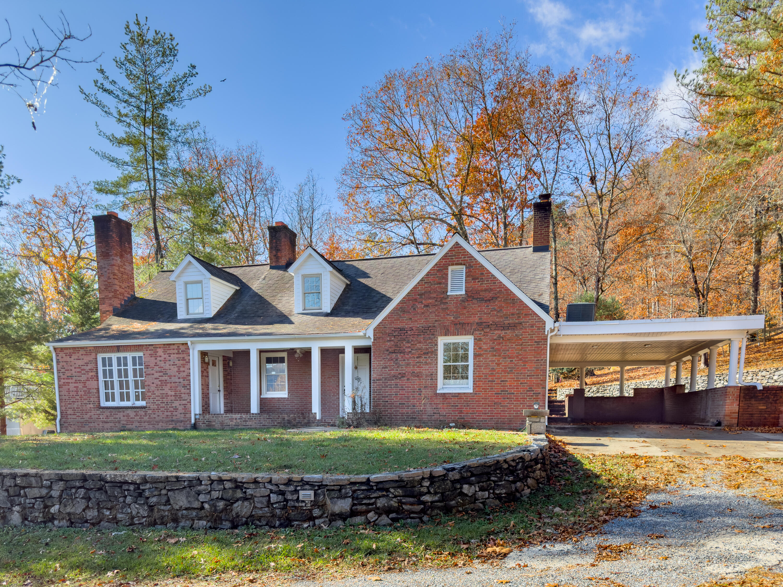 1451 Kelvin Grove Rd