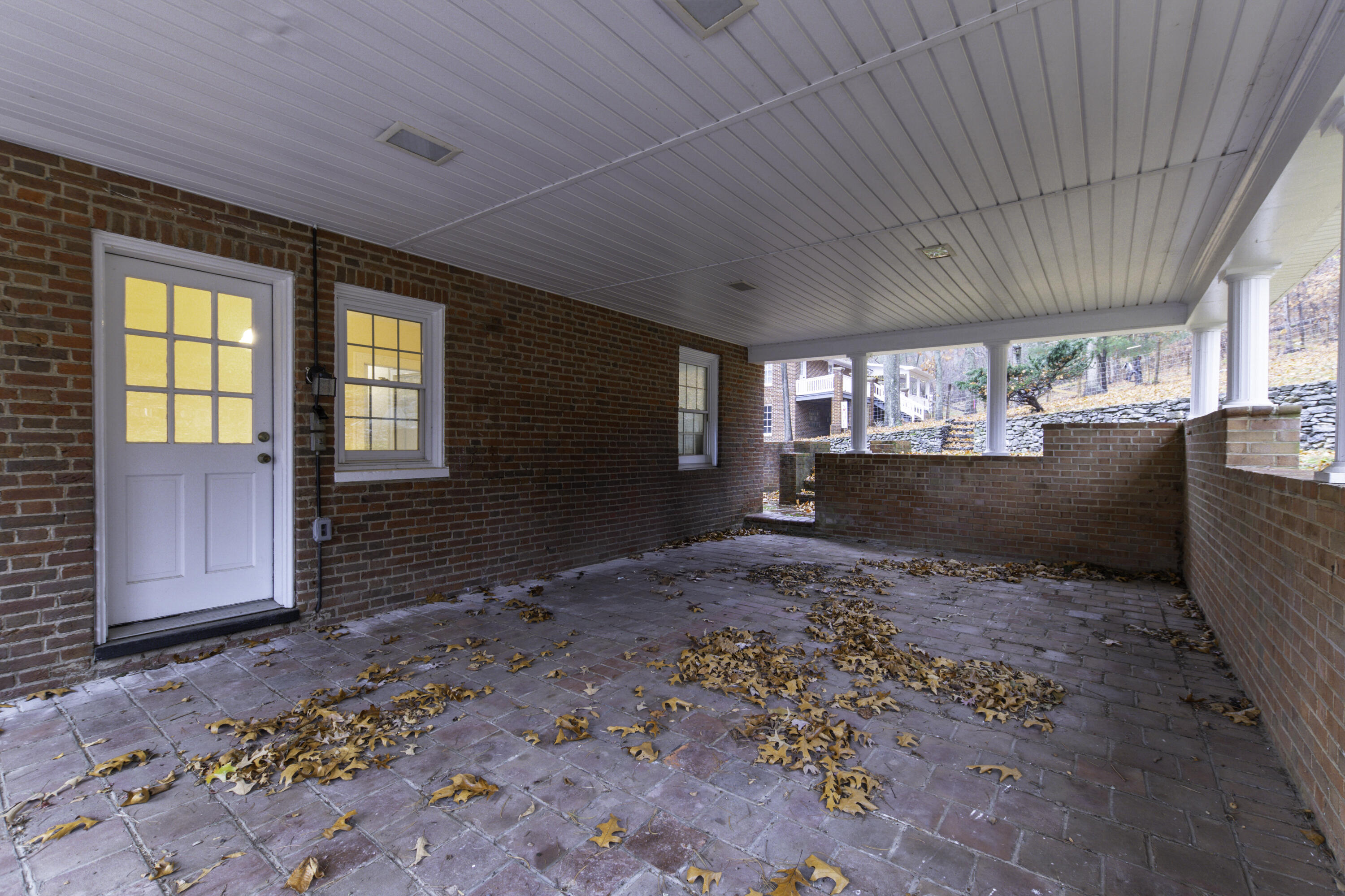 1451 Kelvin Grove Rd