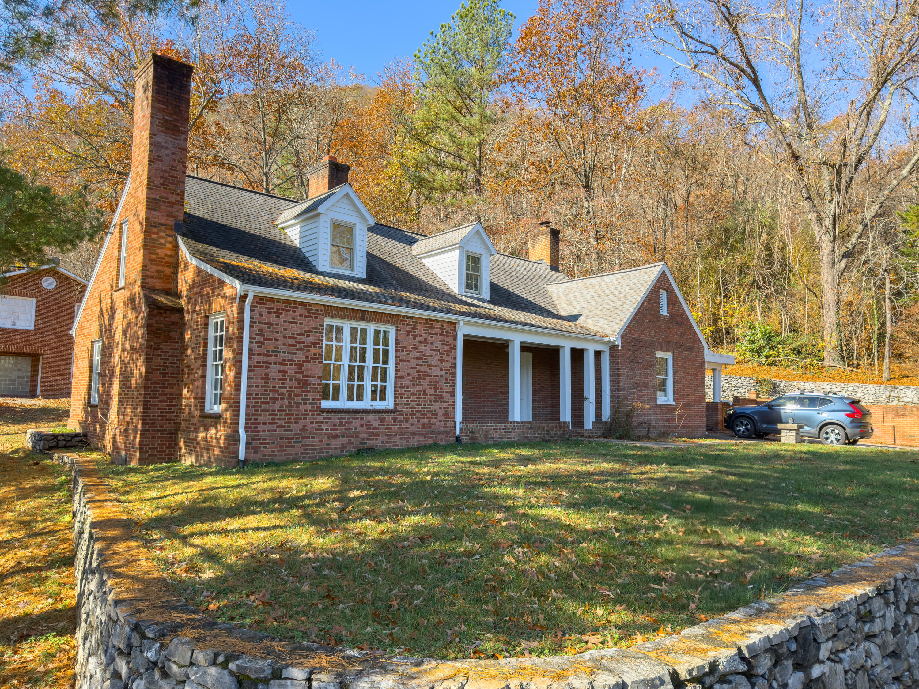 1451 Kelvin Grove Rd