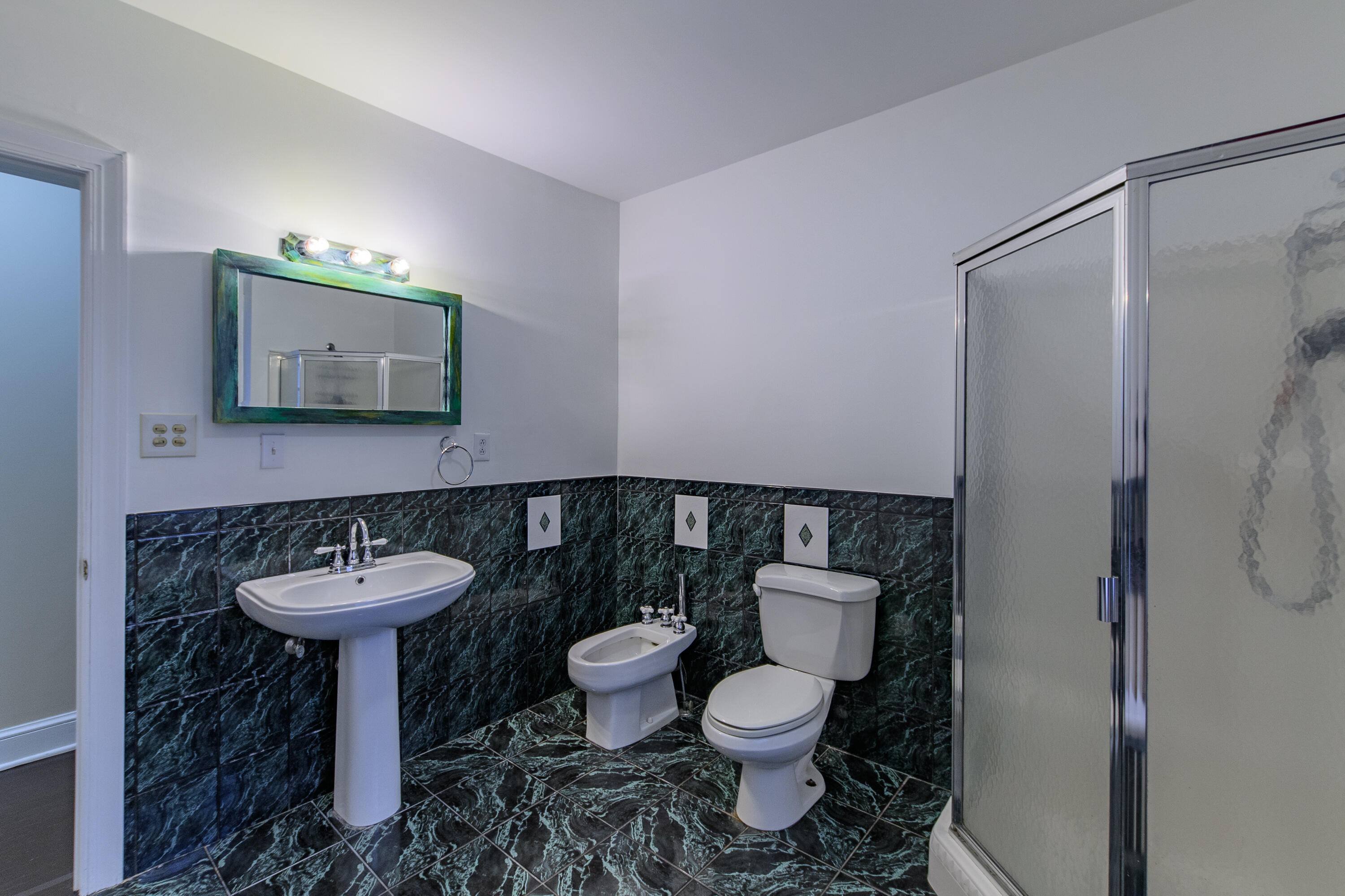 1451 Kelvin Grove Rd