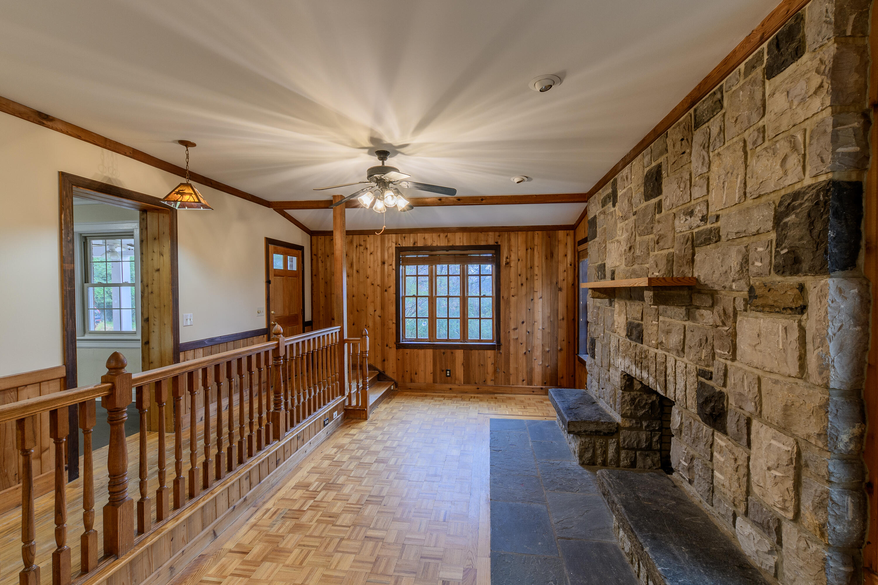 1451 Kelvin Grove Rd