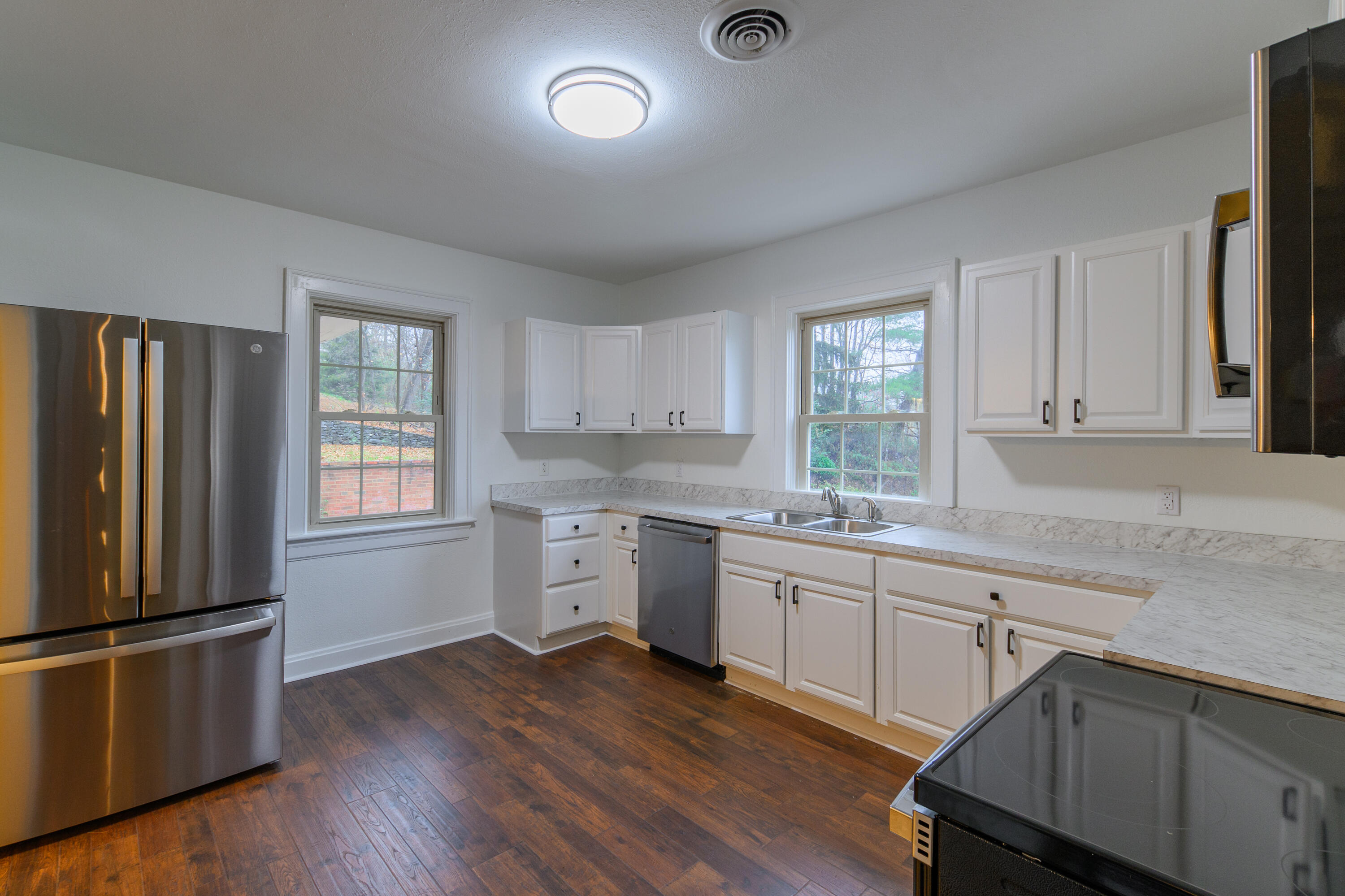 1451 Kelvin Grove Rd