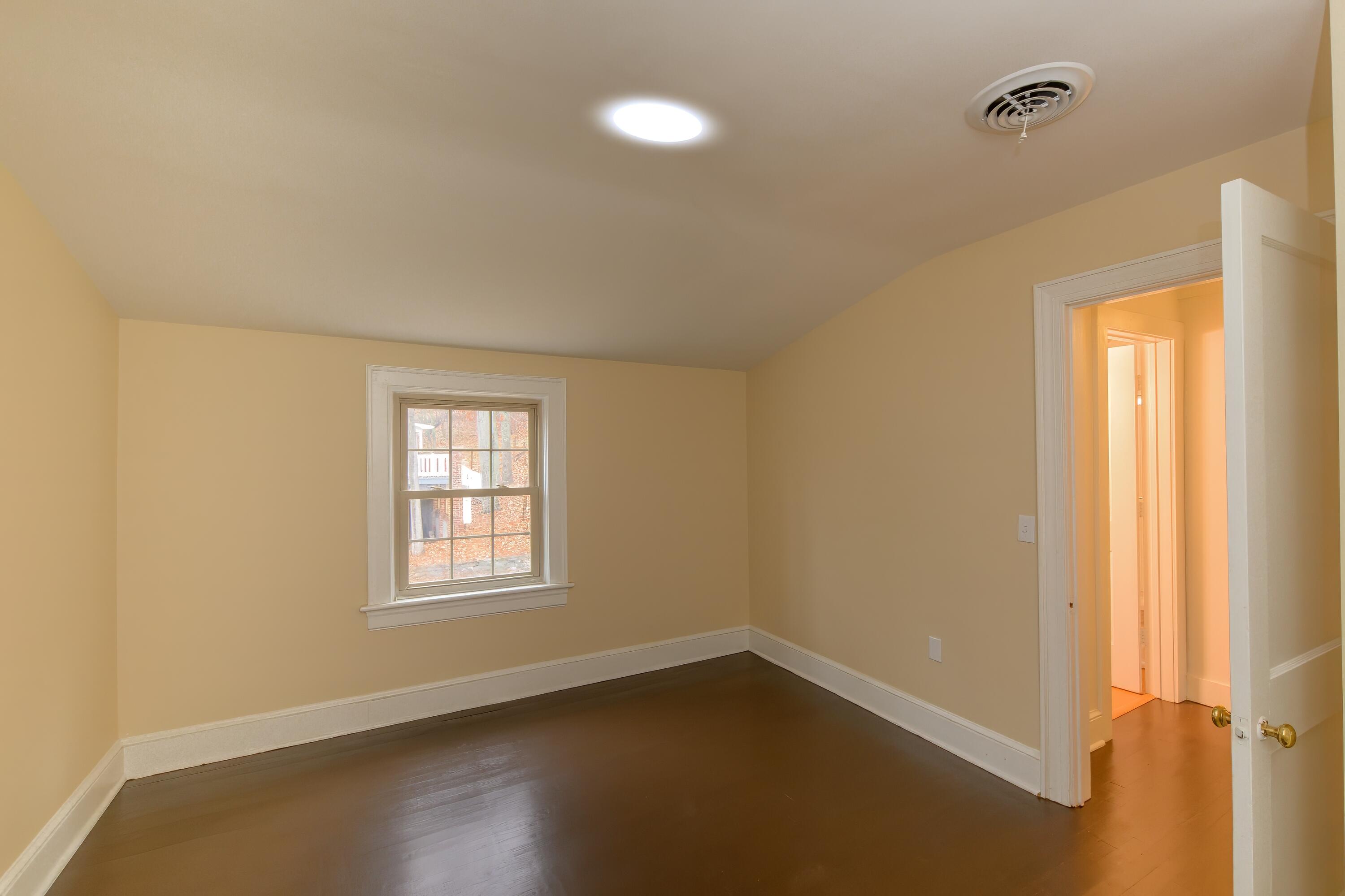 1451 Kelvin Grove Rd