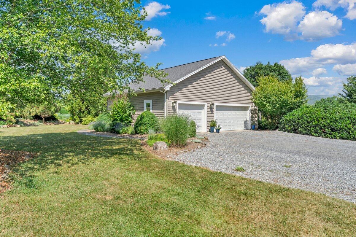 80 E Field Rd
