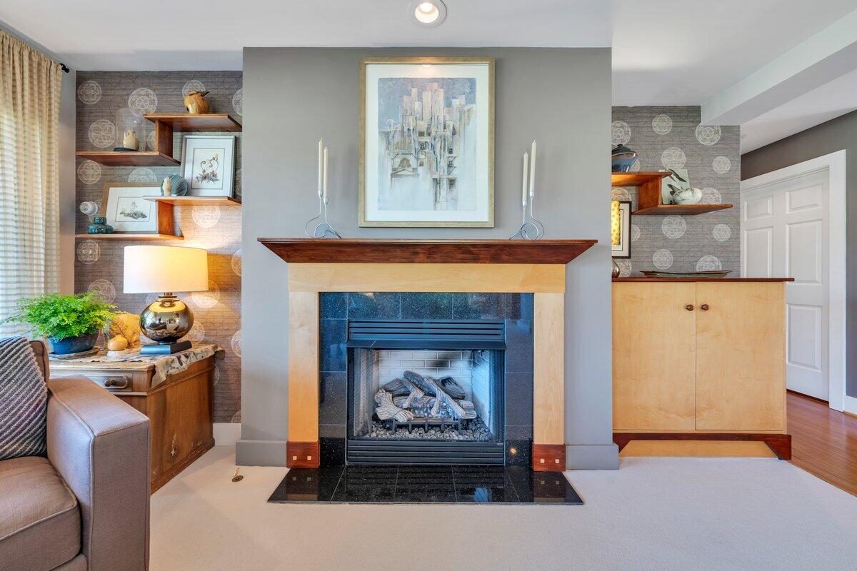 80 E Field Rd