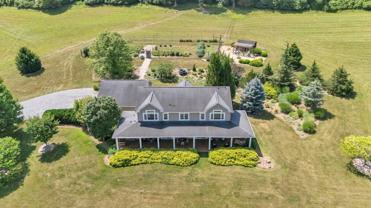 80 E Field Rd