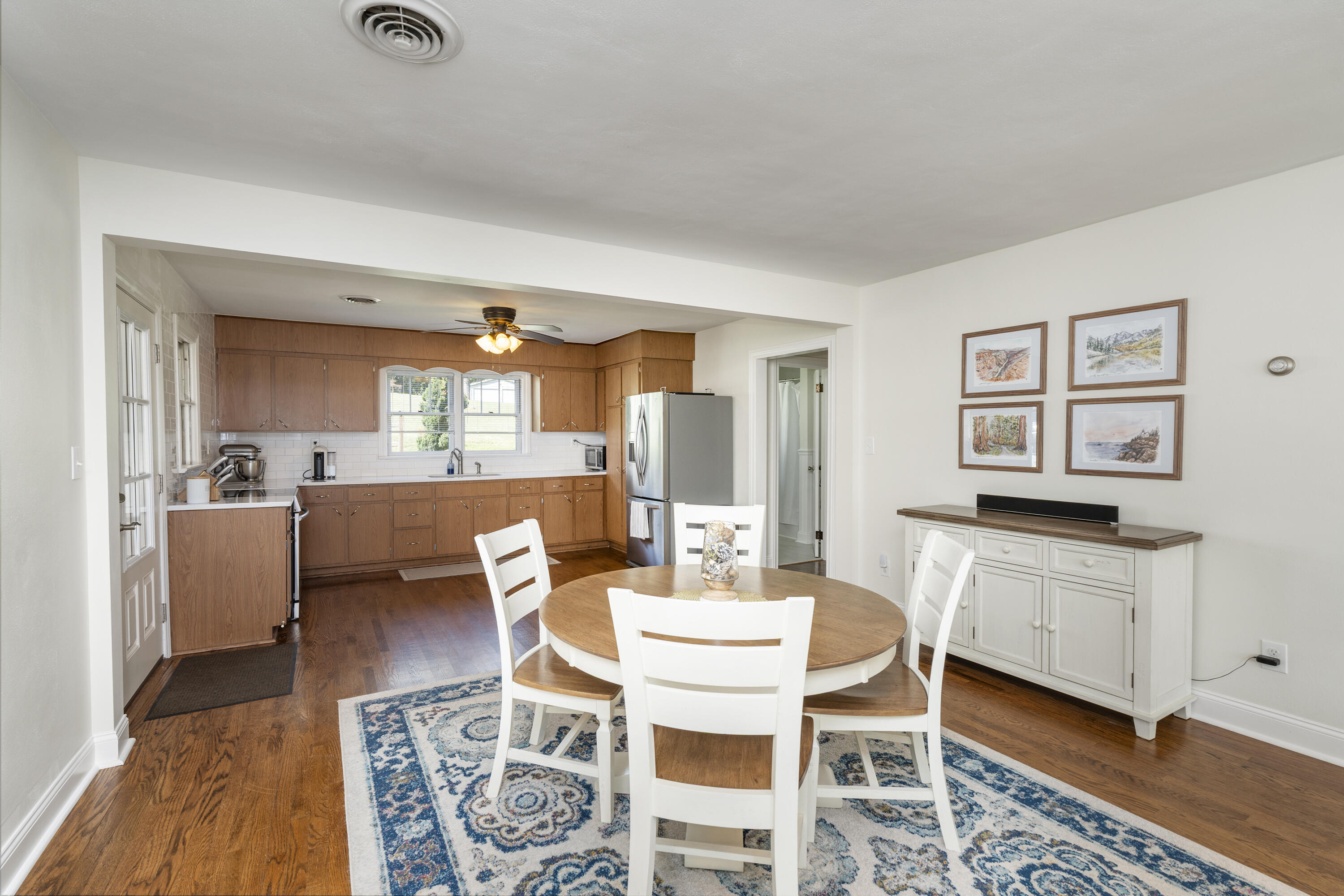 37 MERLIN Ln