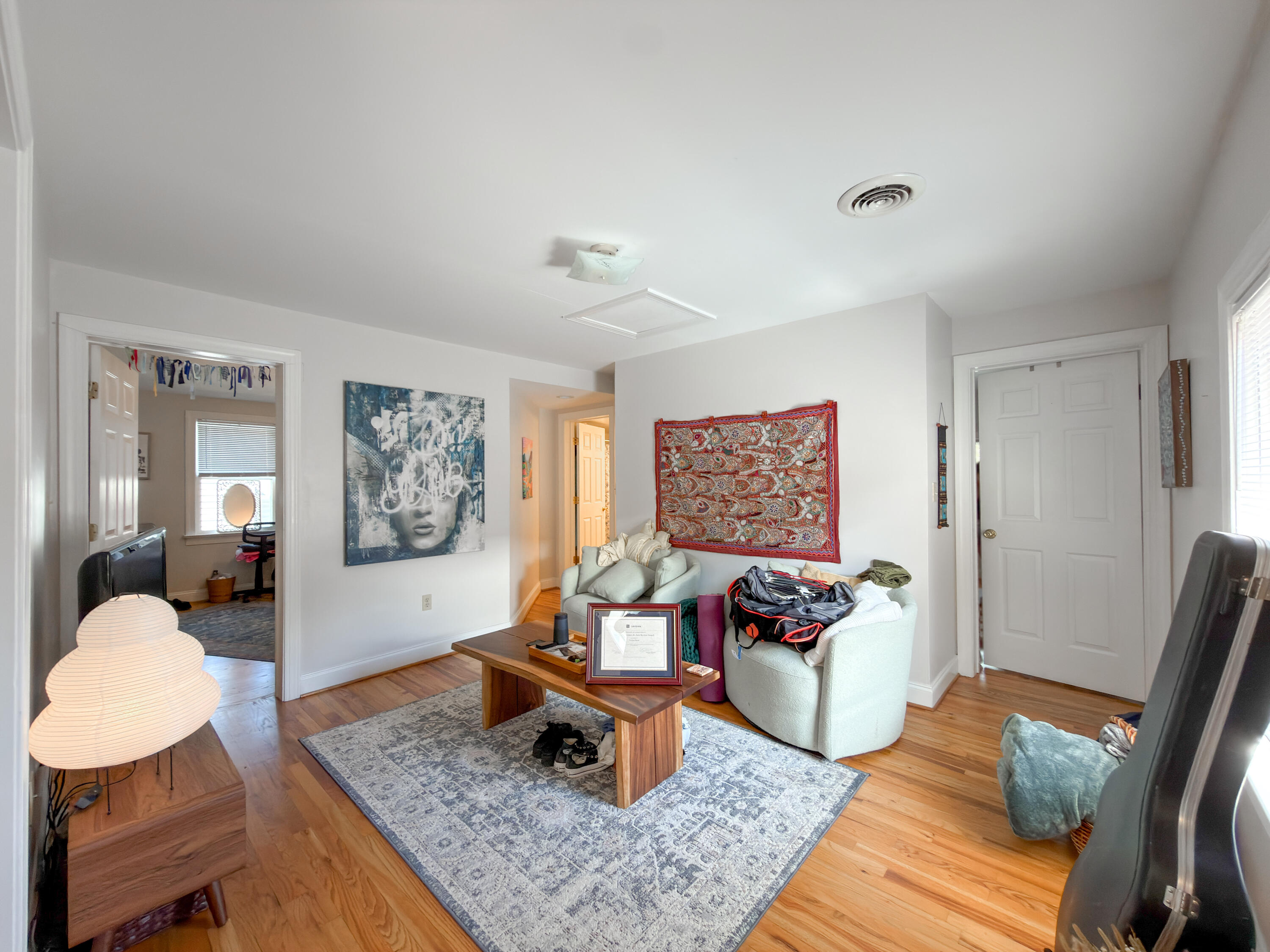 110 E HENRY St