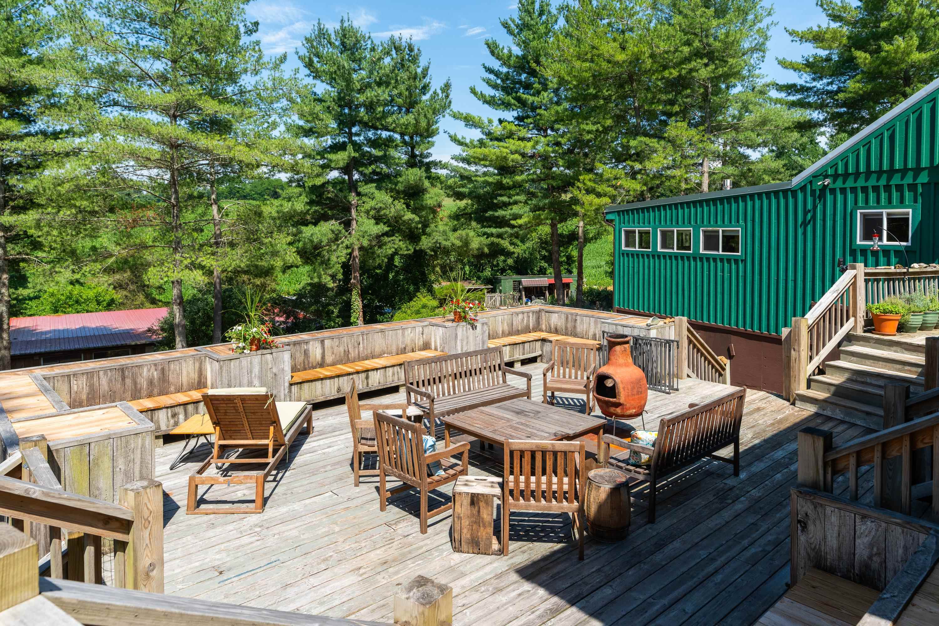 801 BROADHEAD SCHOOL RD