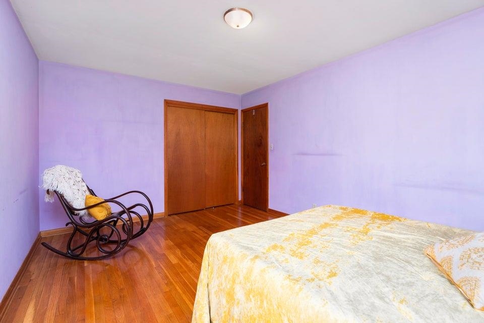 48 ROUND HILL SCHOOL RD