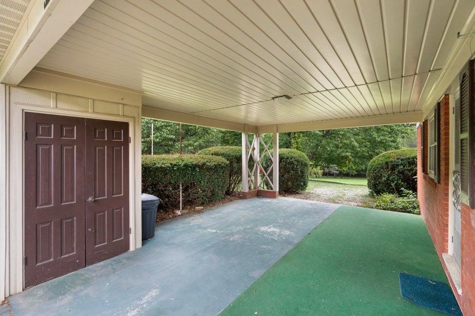 48 ROUND HILL SCHOOL RD