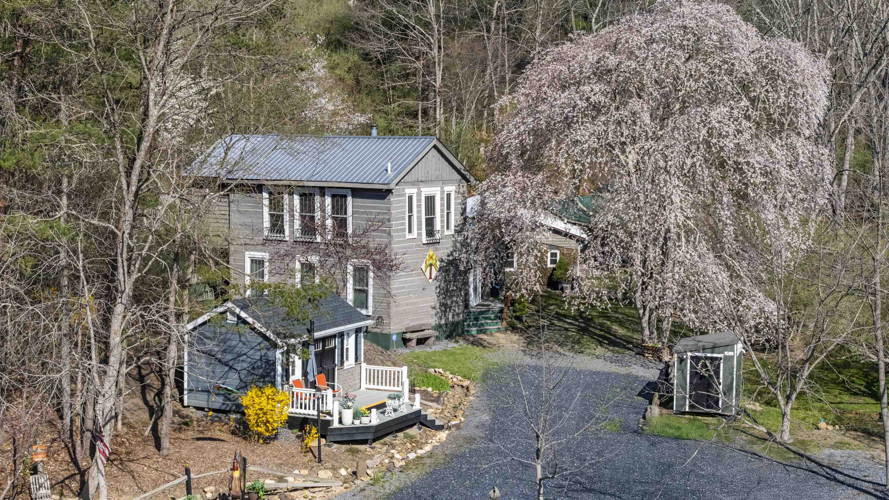 2665 DEERFIELD VALLEY RD