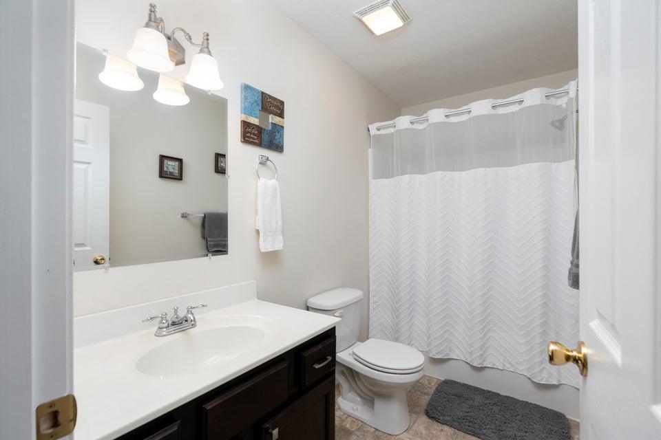 145 THOROUGHBRED CIR