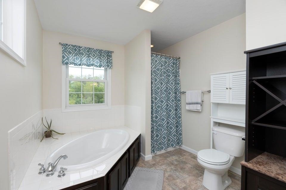 145 THOROUGHBRED CIR