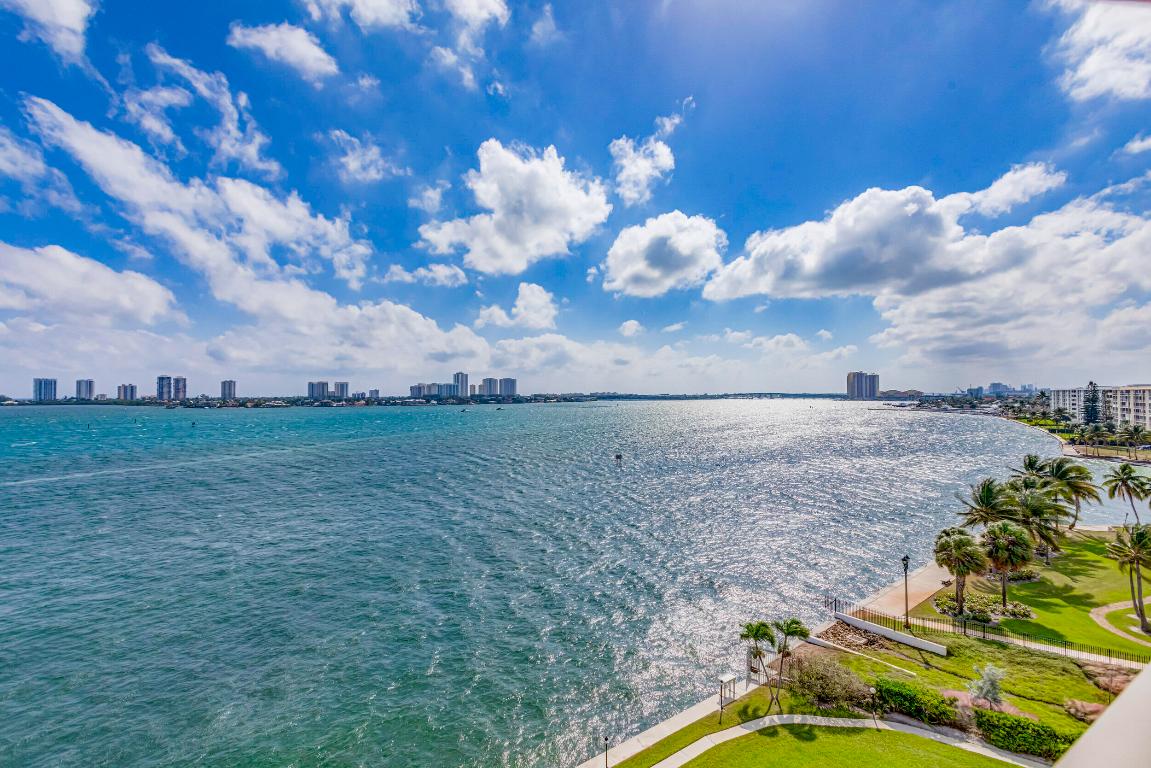 801 Lake Shore Drive Unit: 806