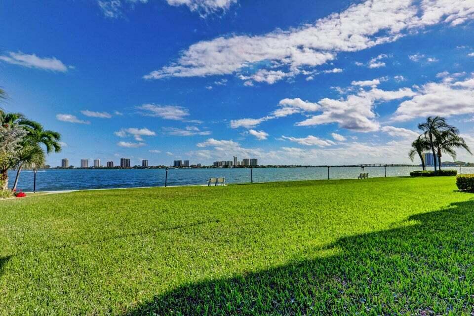 801 Lake Shore Drive Unit: 806