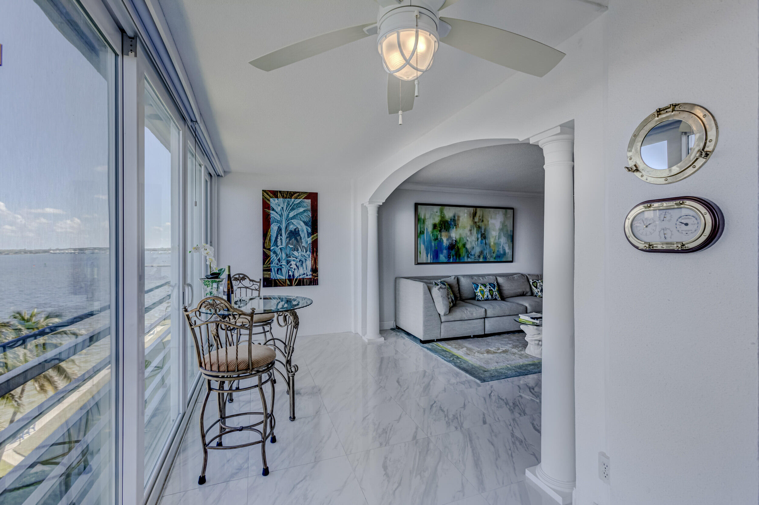 501 Lake Shore Drive Unit: 704