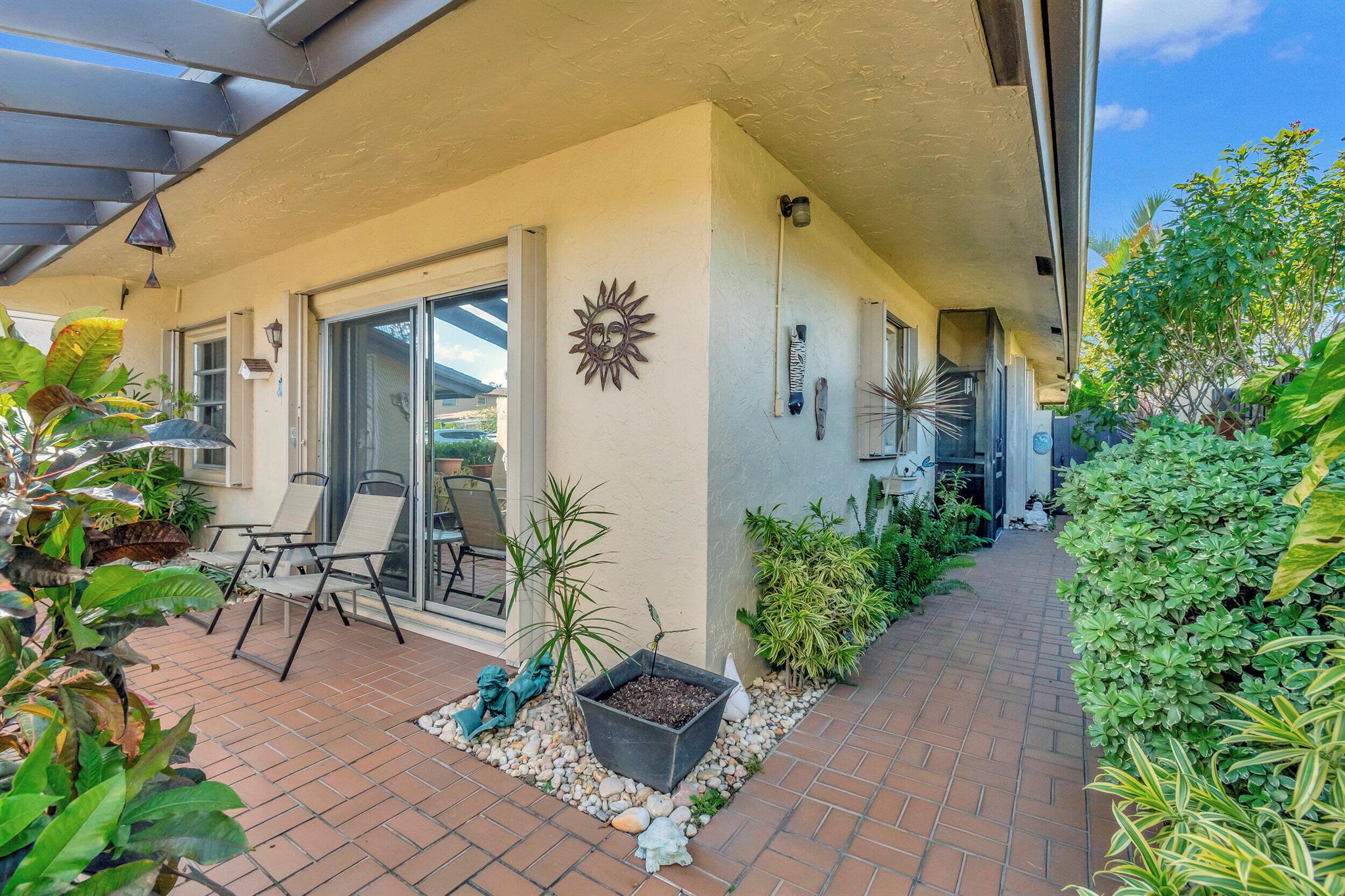 13843 Via Aurora Unit: B