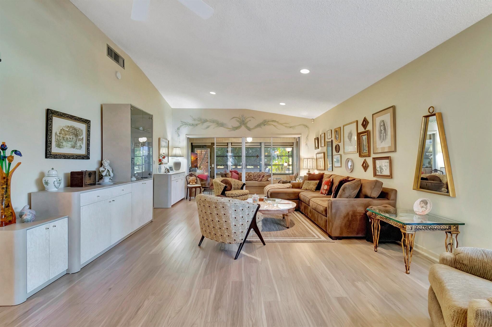 13843 Via Aurora Unit: B