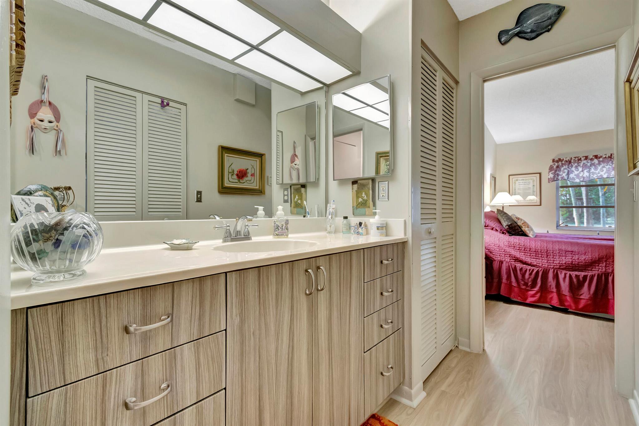 13843 Via Aurora Unit: B