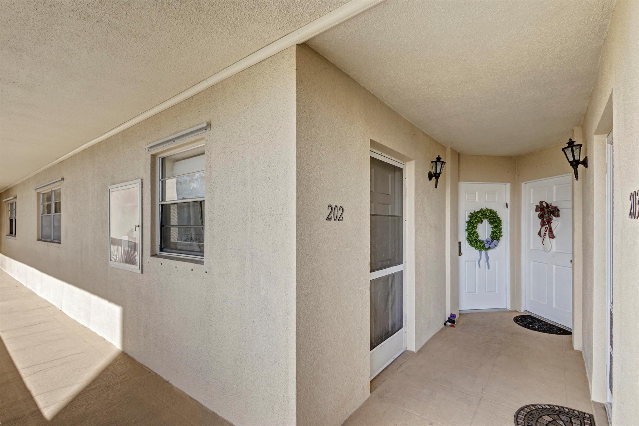 501 Lake Shore Drive Unit: 202