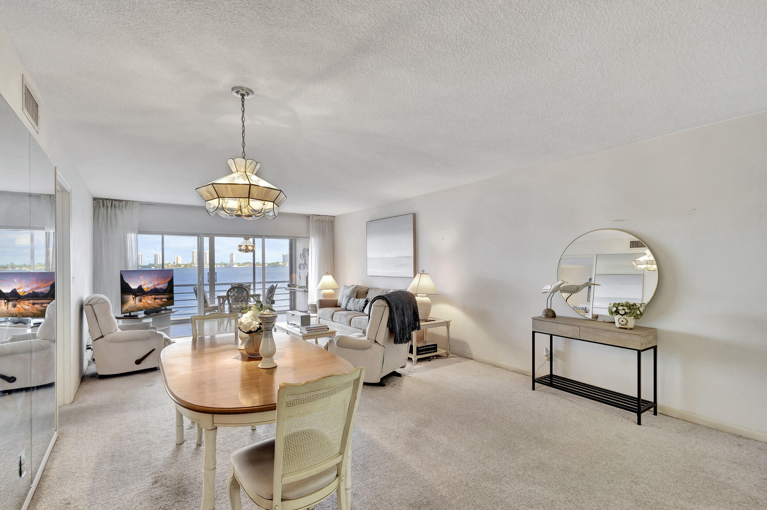 501 Lake Shore Drive Unit: 202