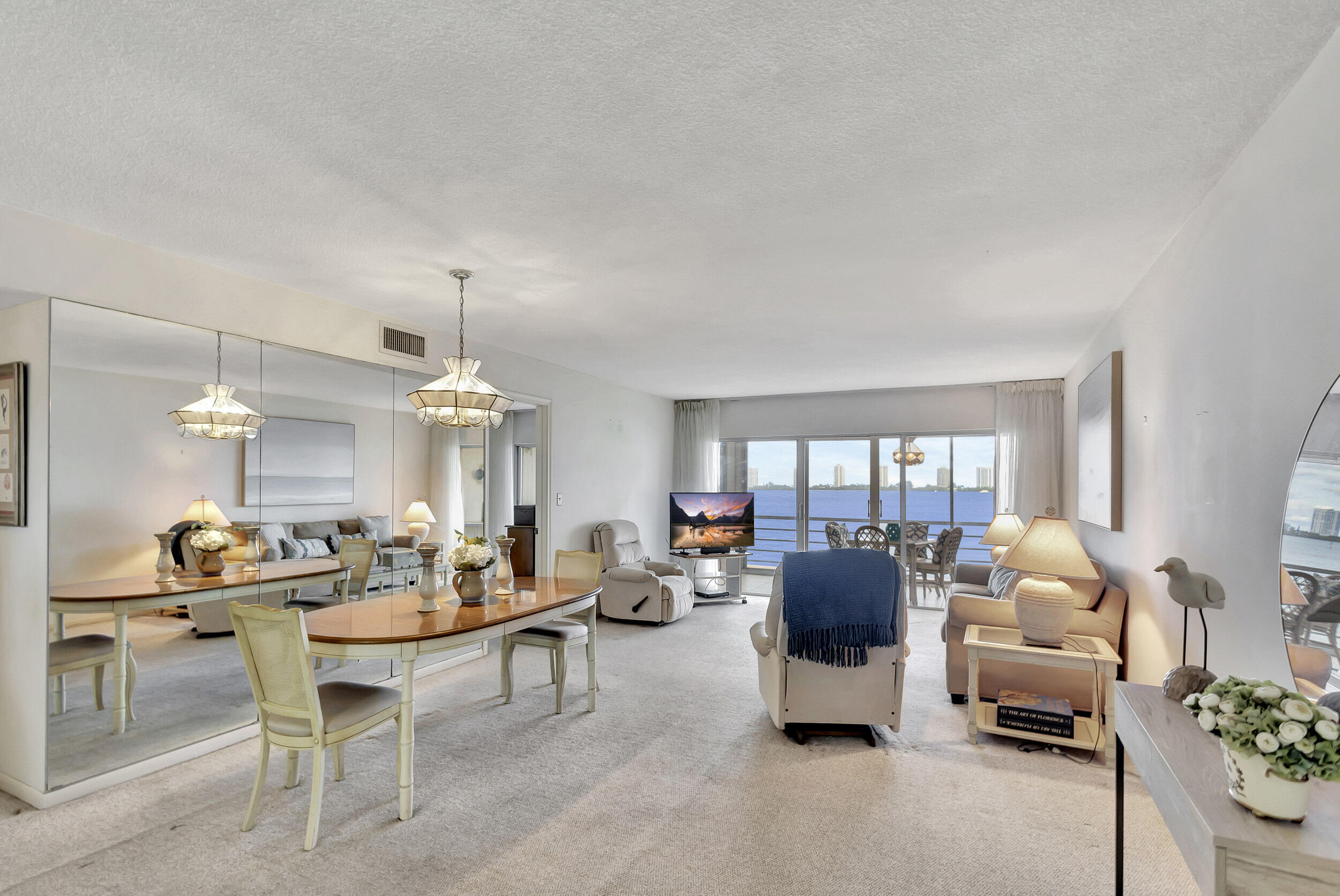 501 Lake Shore Drive Unit: 202