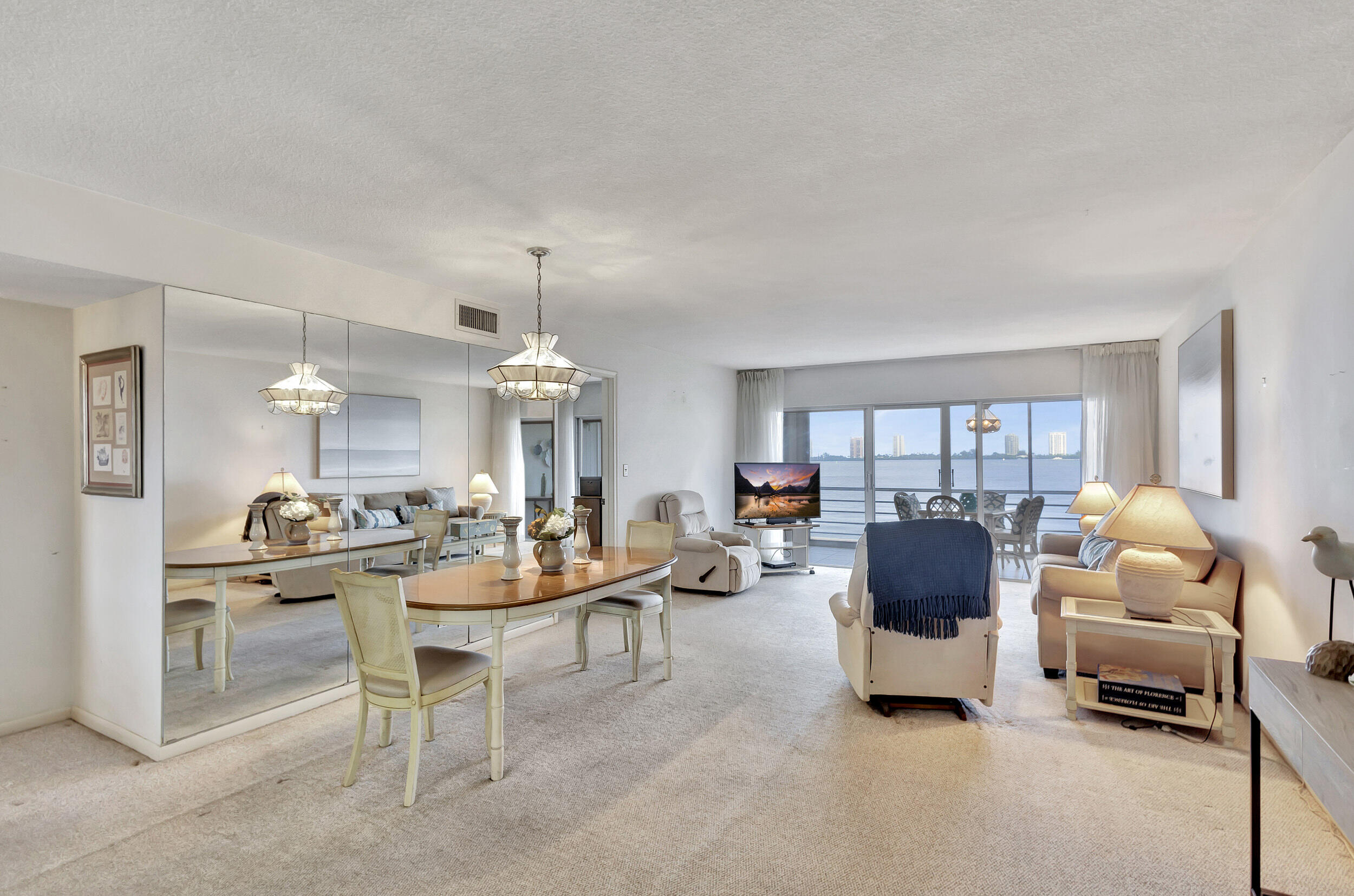501 Lake Shore Drive Unit: 202