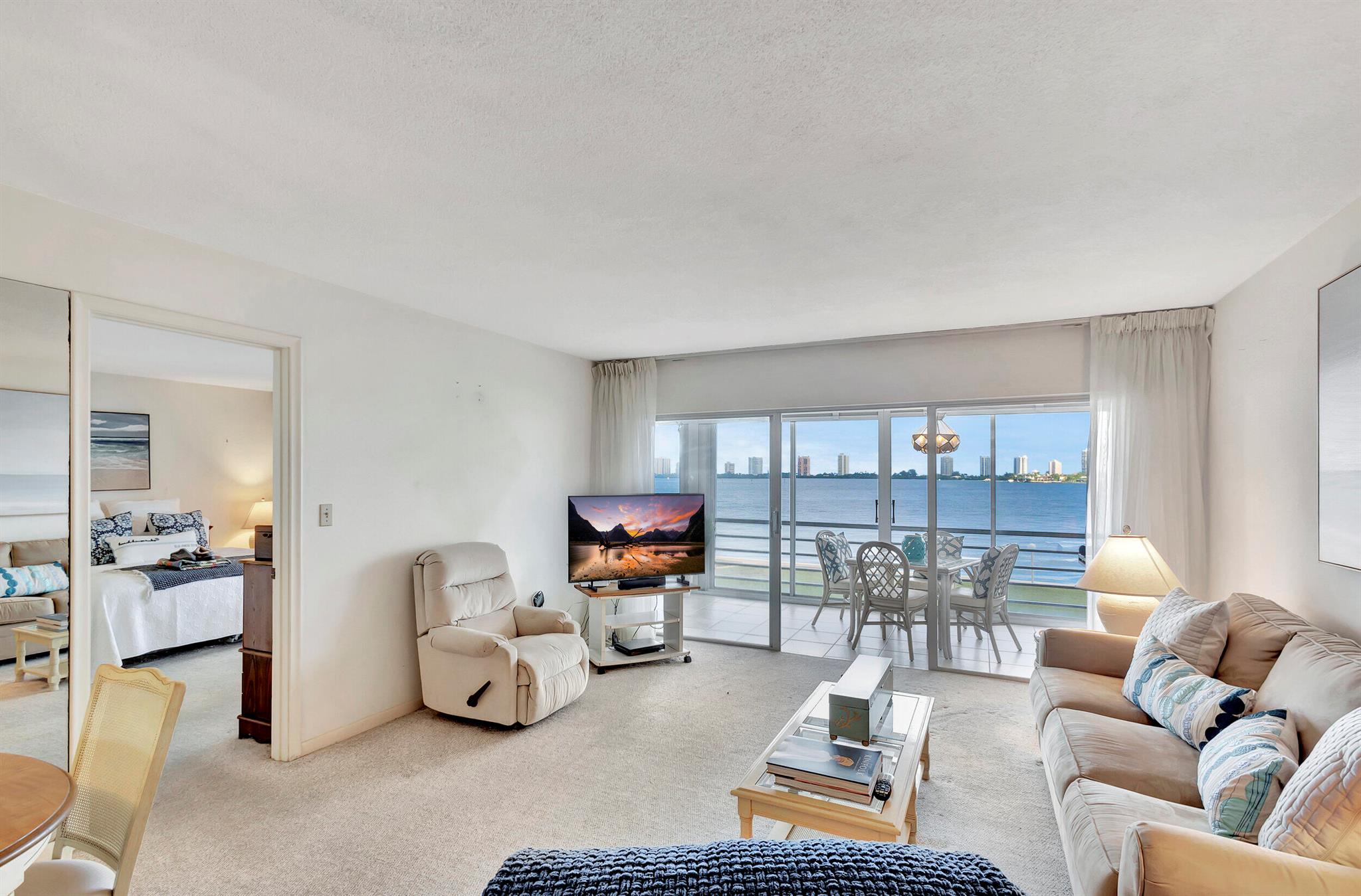 501 Lake Shore Drive Unit: 202