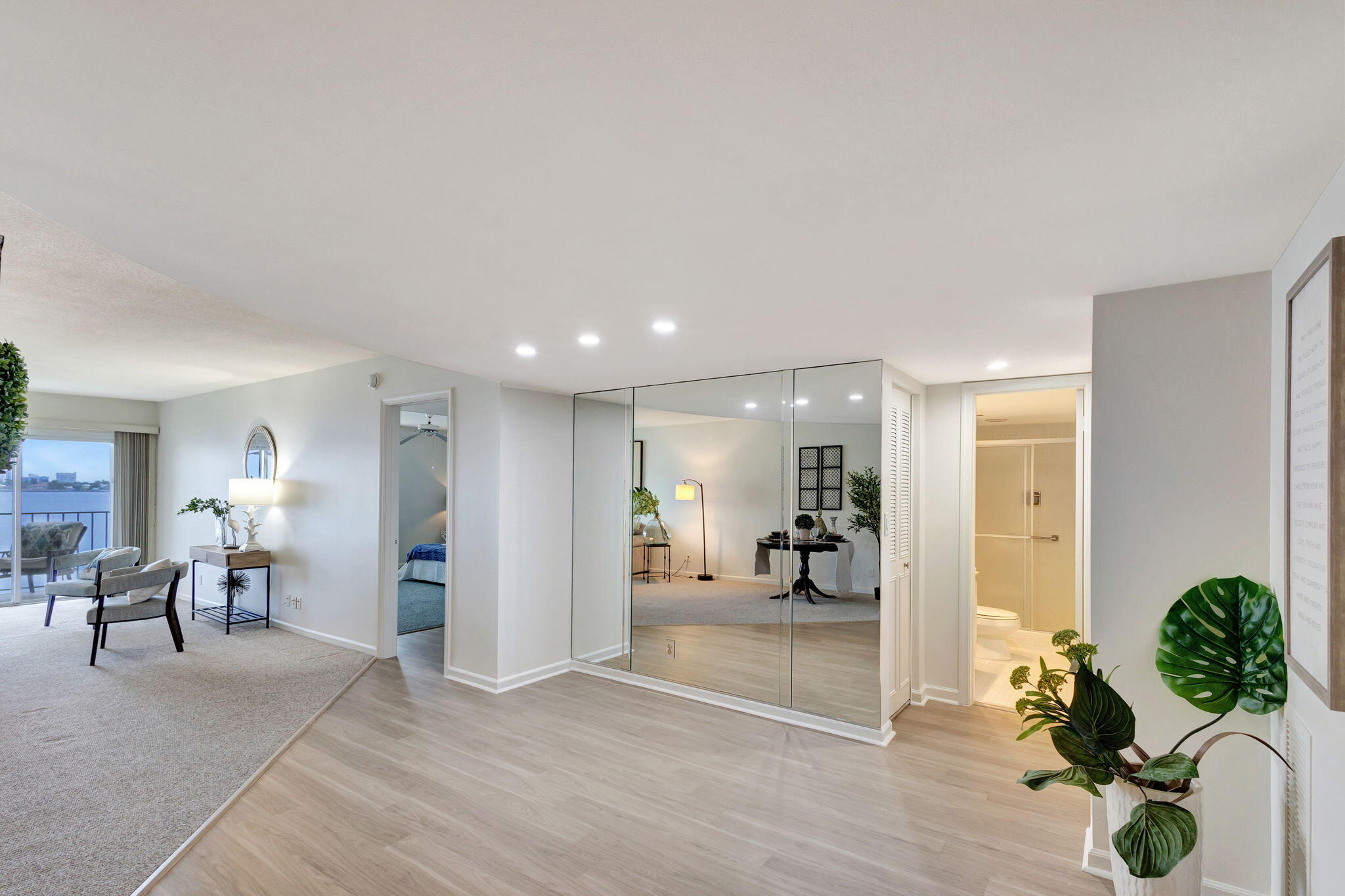 801 Lake Shore Drive 206