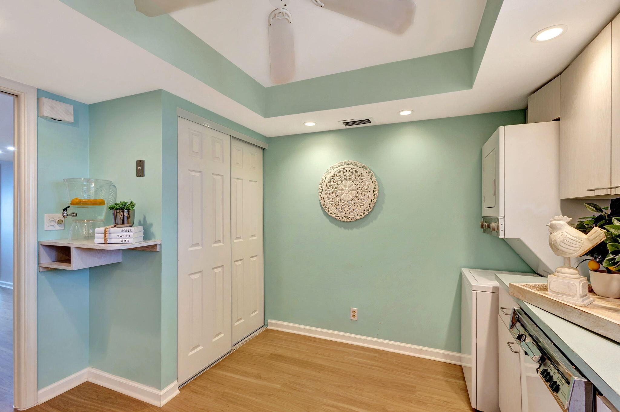 801 Lake Shore Drive 206