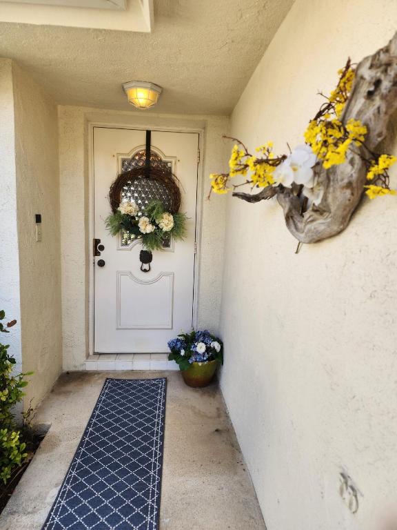 22234 Morning Glory Terrace