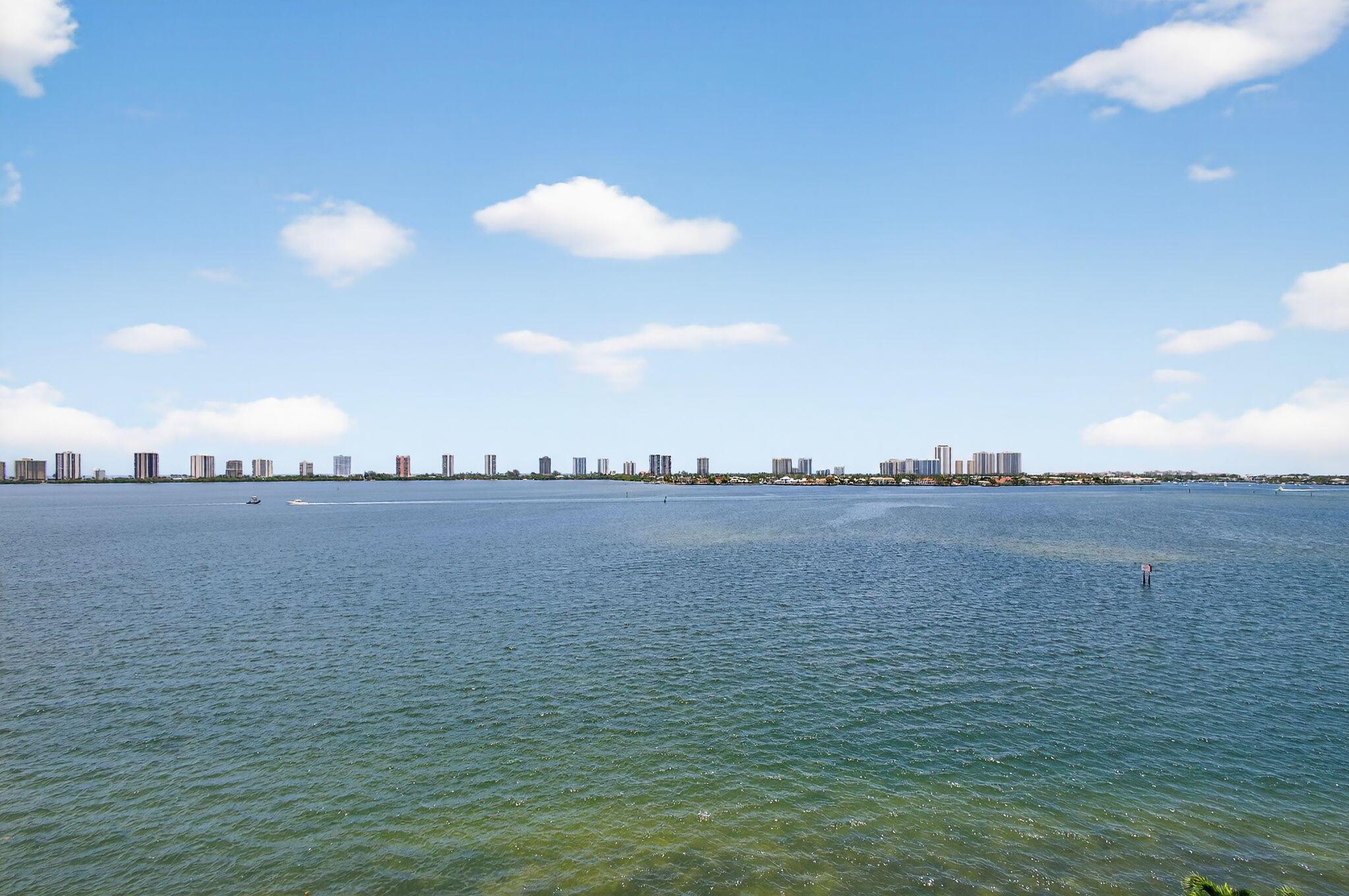 801 Lake Shore Drive 807