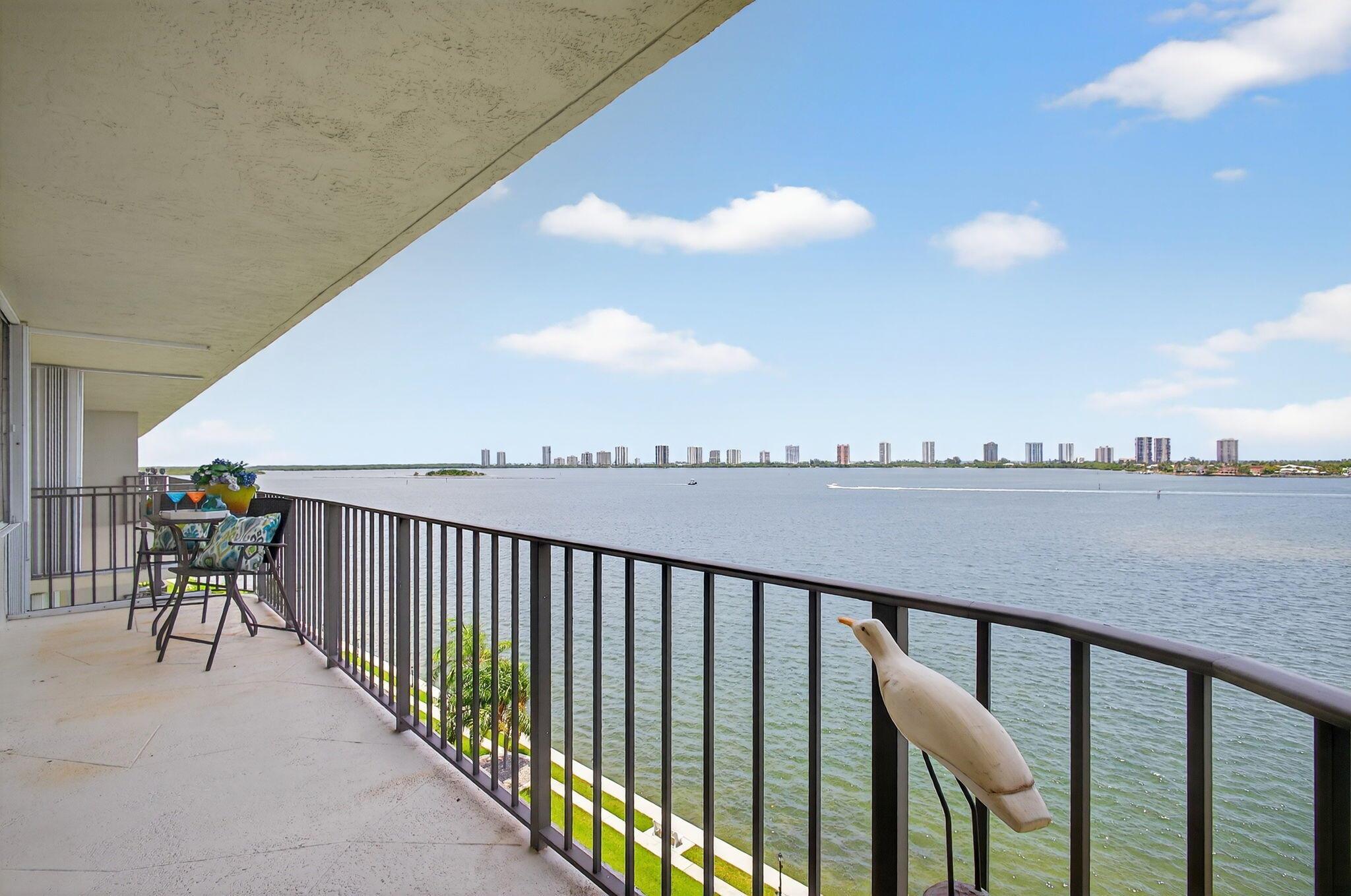 801 Lake Shore Drive 807