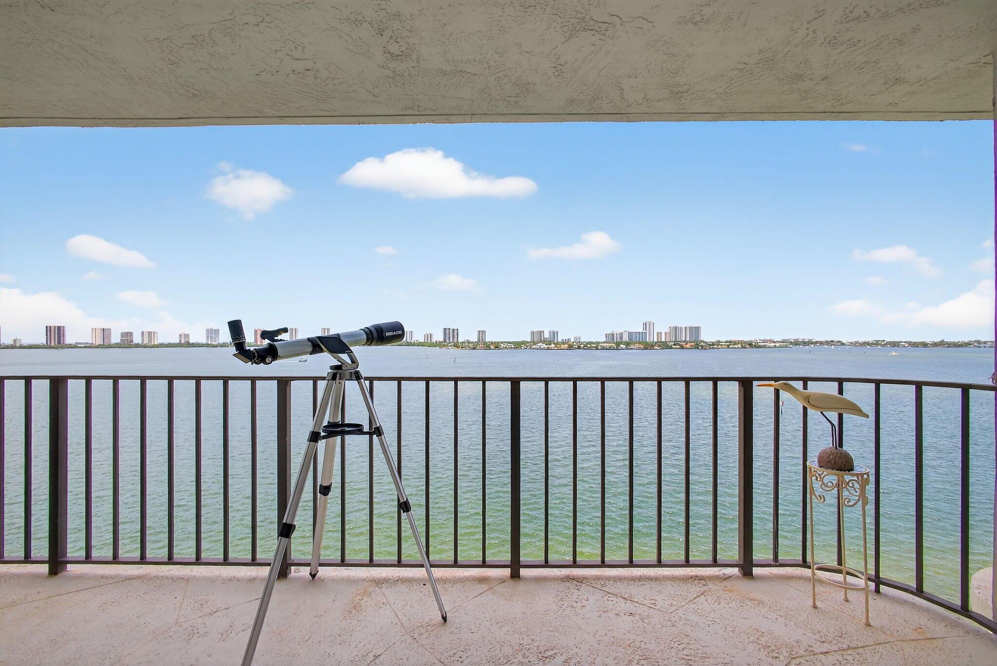 801 Lake Shore Drive 807