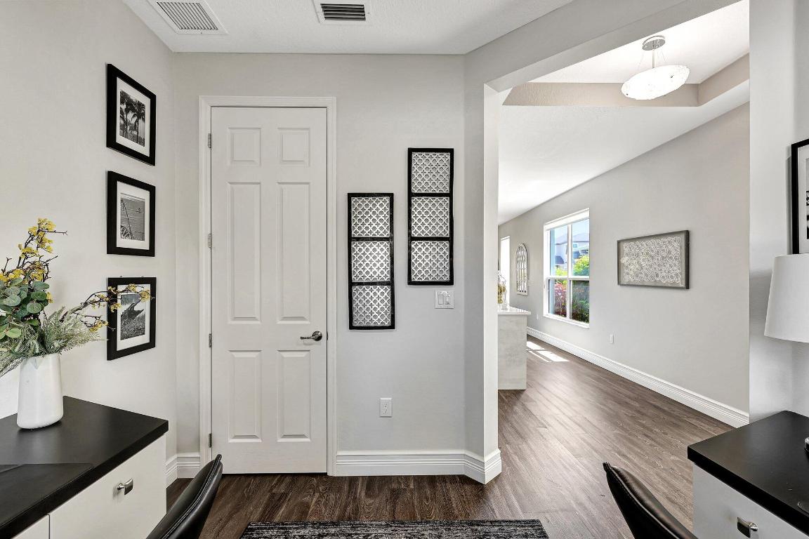 10295 SW Indian Lilac Trail, Port St. Lucie