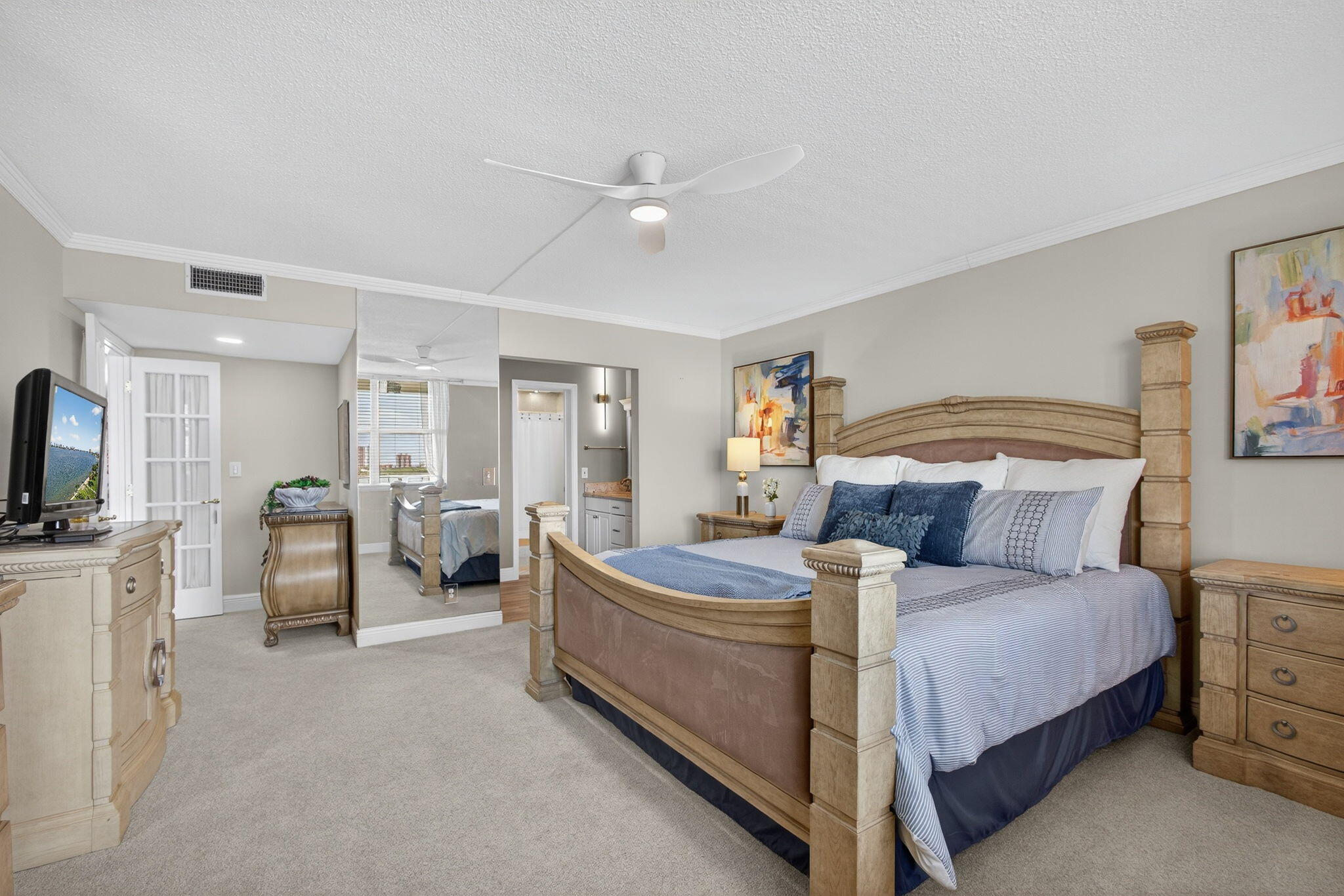 801 Lake Shore Drive 807