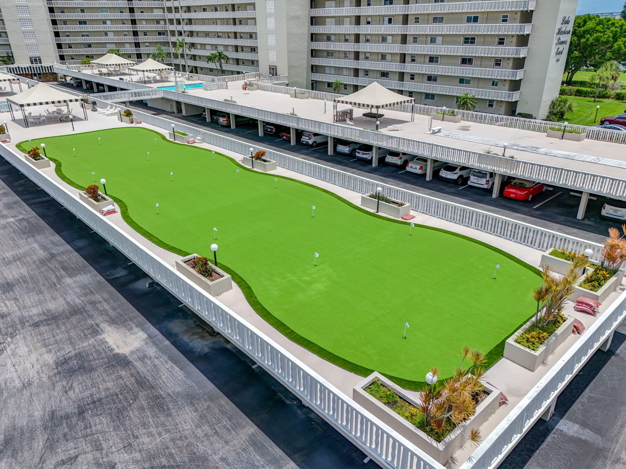 801 Lake Shore Drive 807