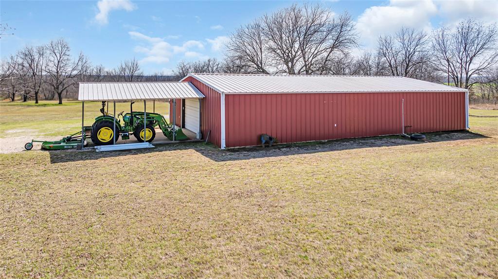 18627 N County Road 3290 Road