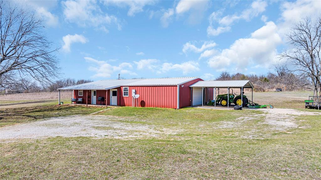 18627 N County Road 3290 Road