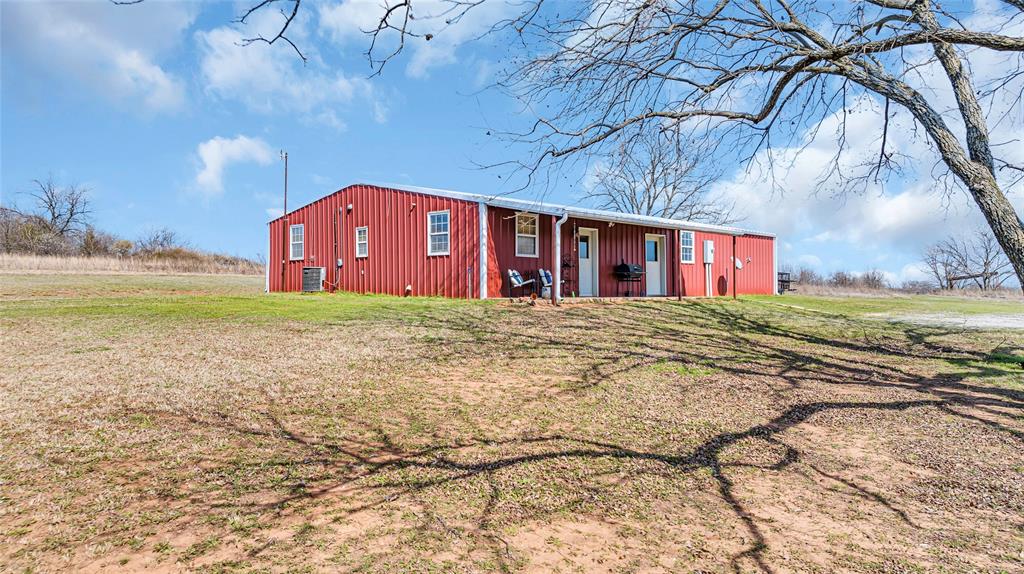 18627 N County Road 3290 Road